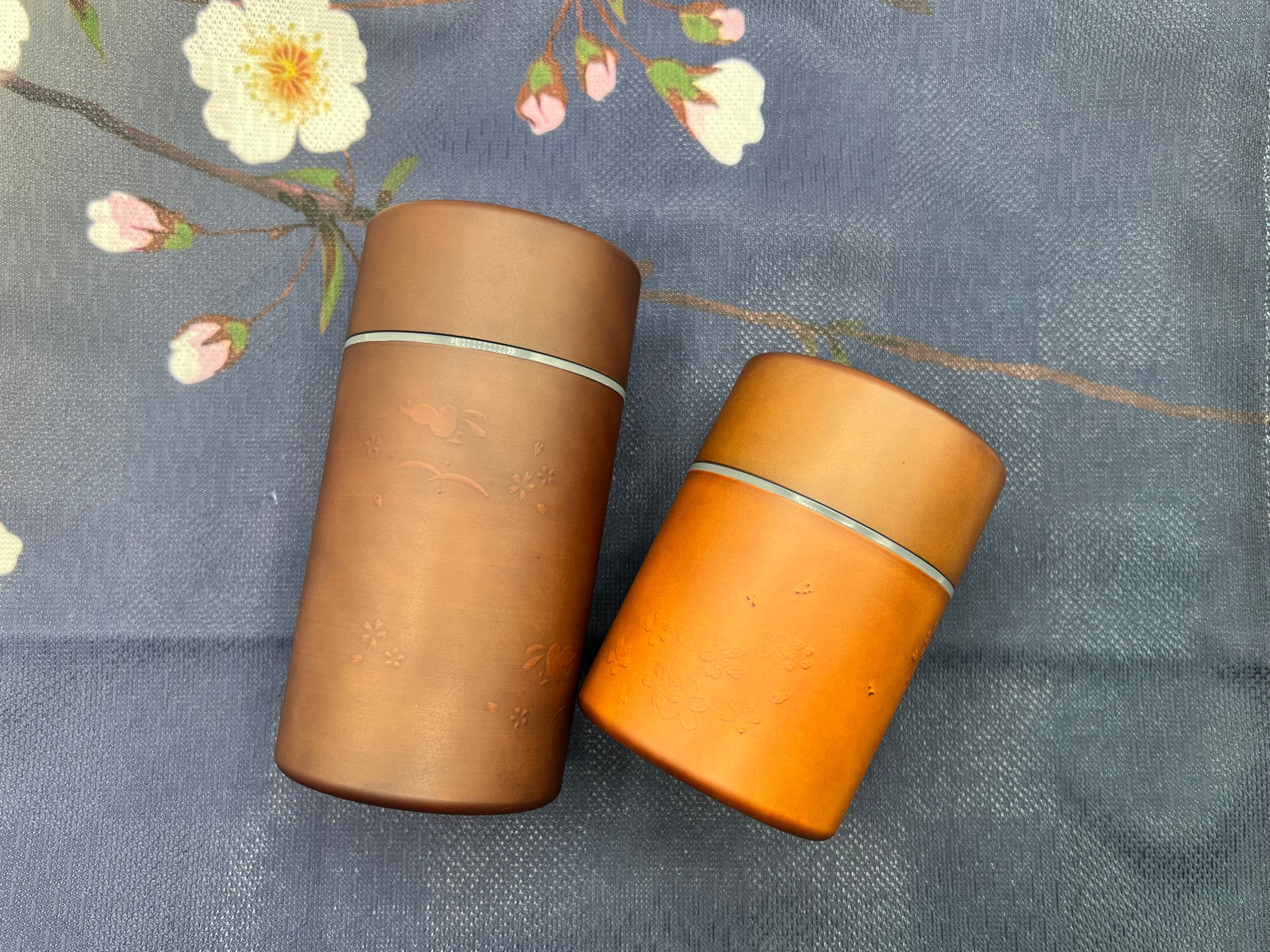 Usagi Rabbit Brown Polished Grain Resin Tea Canister by Miyamoto Sangyo - Japanese Chazutsu