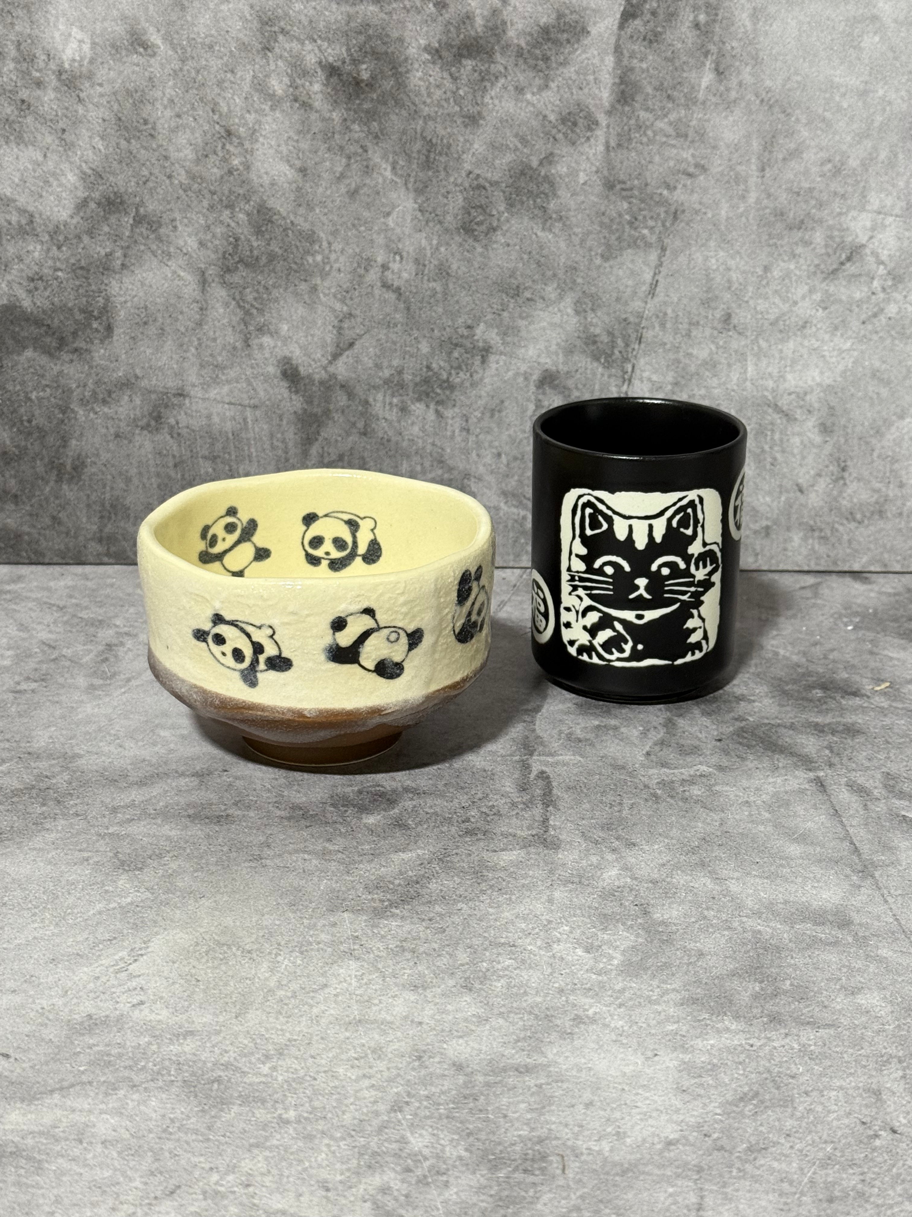 Shukufuku Black Neko Cat Yunomi - Japanese Teacup