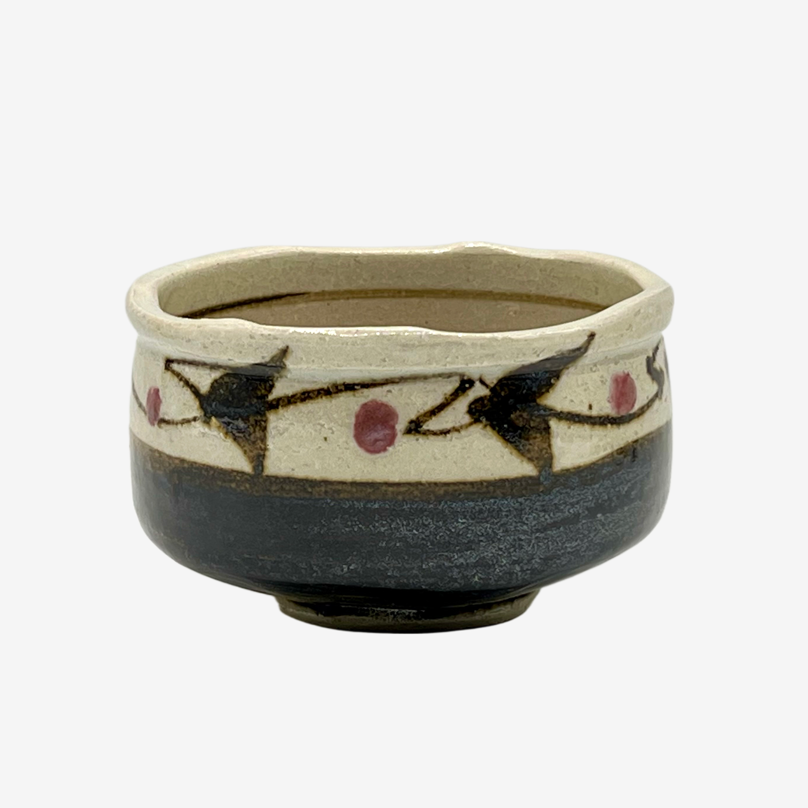 Karakusa Shinsa Beige Chawan - Japanese Matcha Bowl