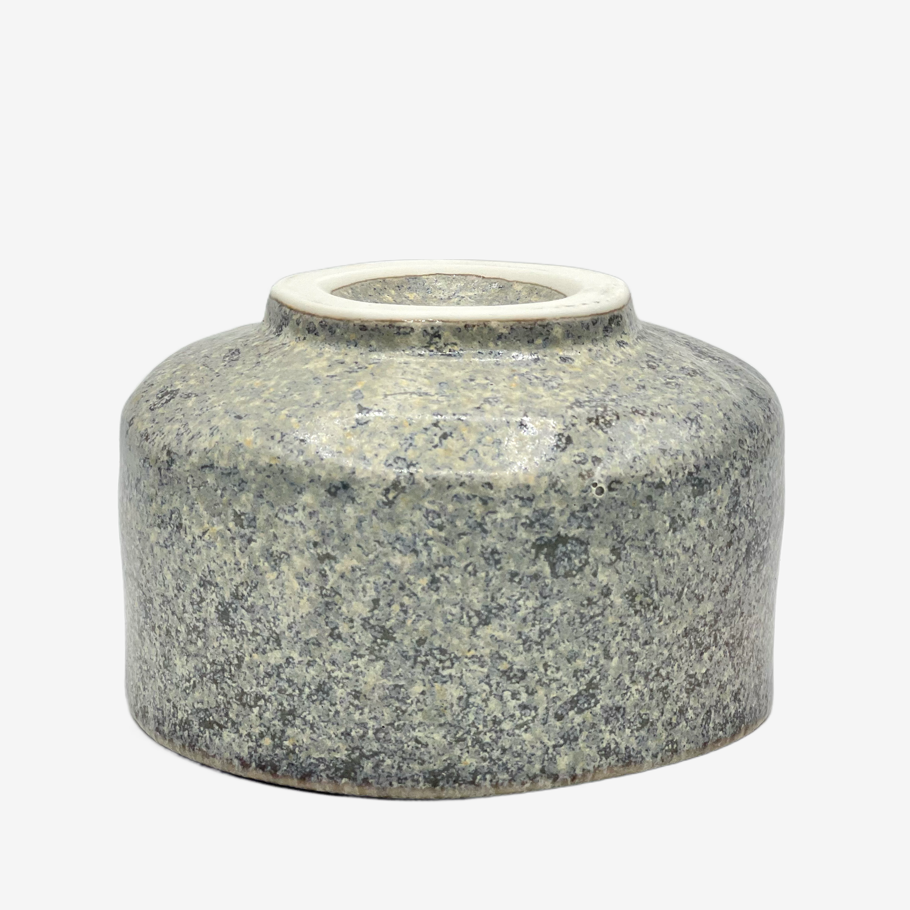 Oboro Gray Chawan - Japanese Matcha Bowl Matchaware Inoue Tea