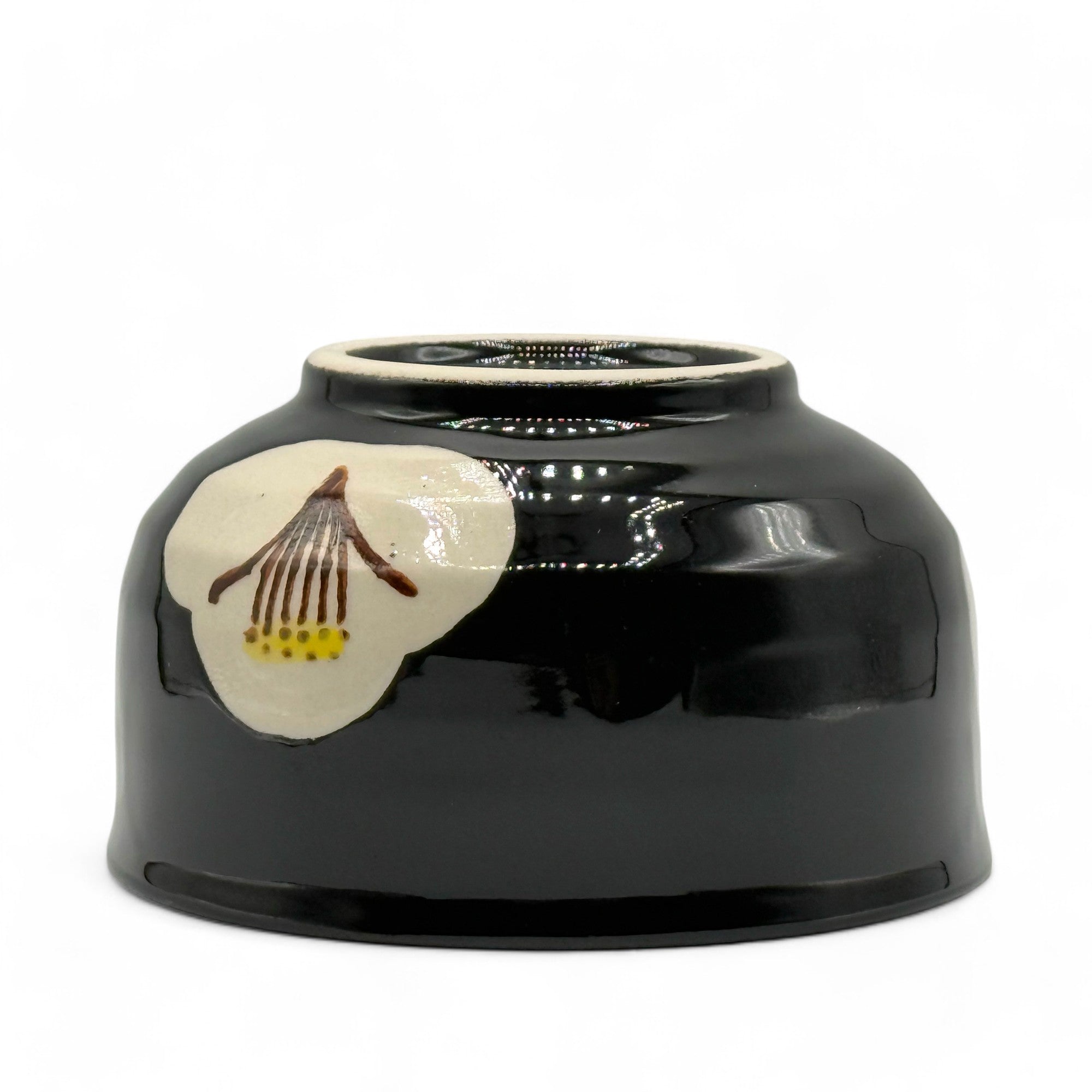 Kuro Black Camellia Seto-yaki Chawan - Japanese Matcha Bowl