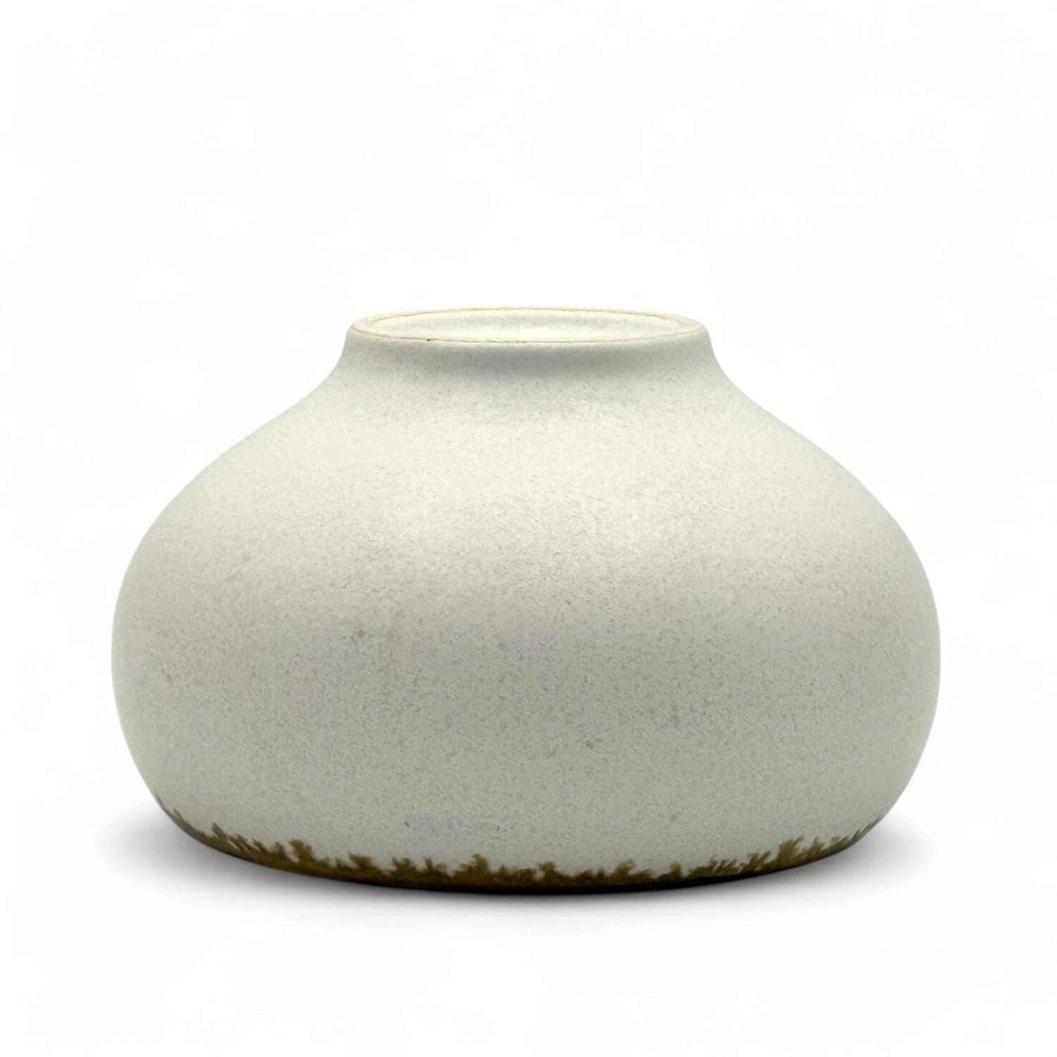 Yamago Hakubuchi Sabi White Mino-yaki Chawan - Japanese Matcha Bowl