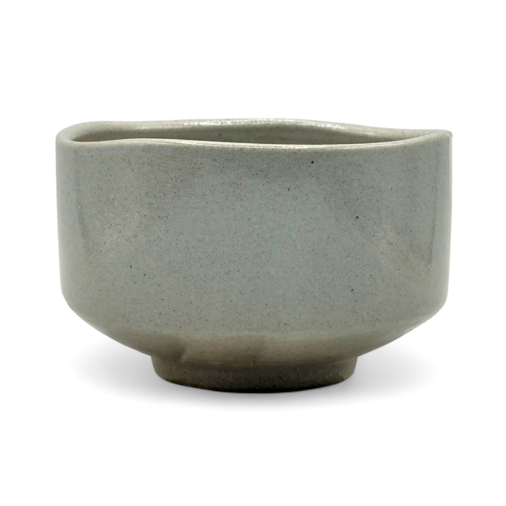 Megumi Sakura Gray Mino-yaki Chawan - Japanese Matcha Bowl