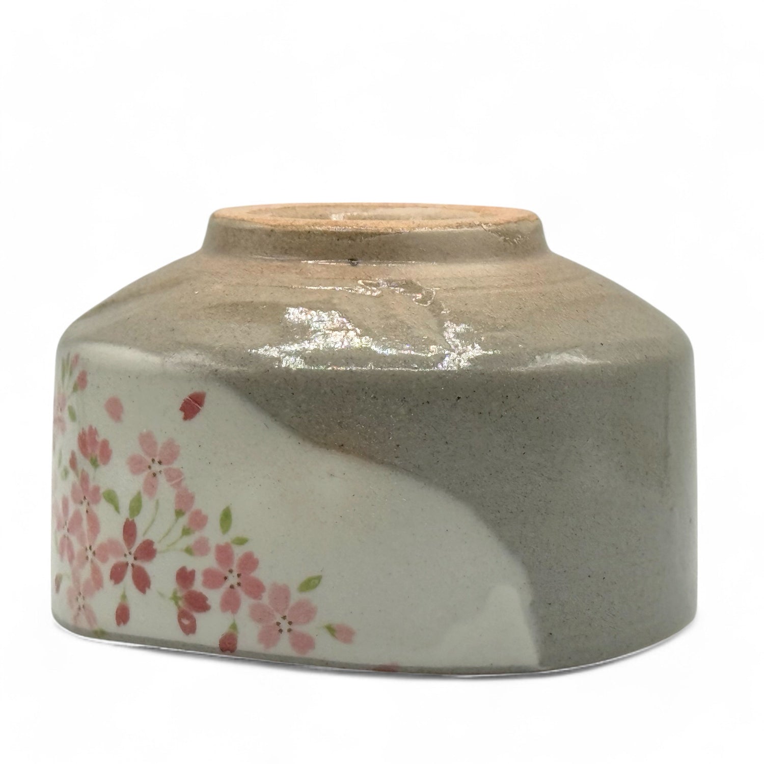 Megumi Sakura Gray Mino-yaki Chawan - Japanese Matcha Bowl