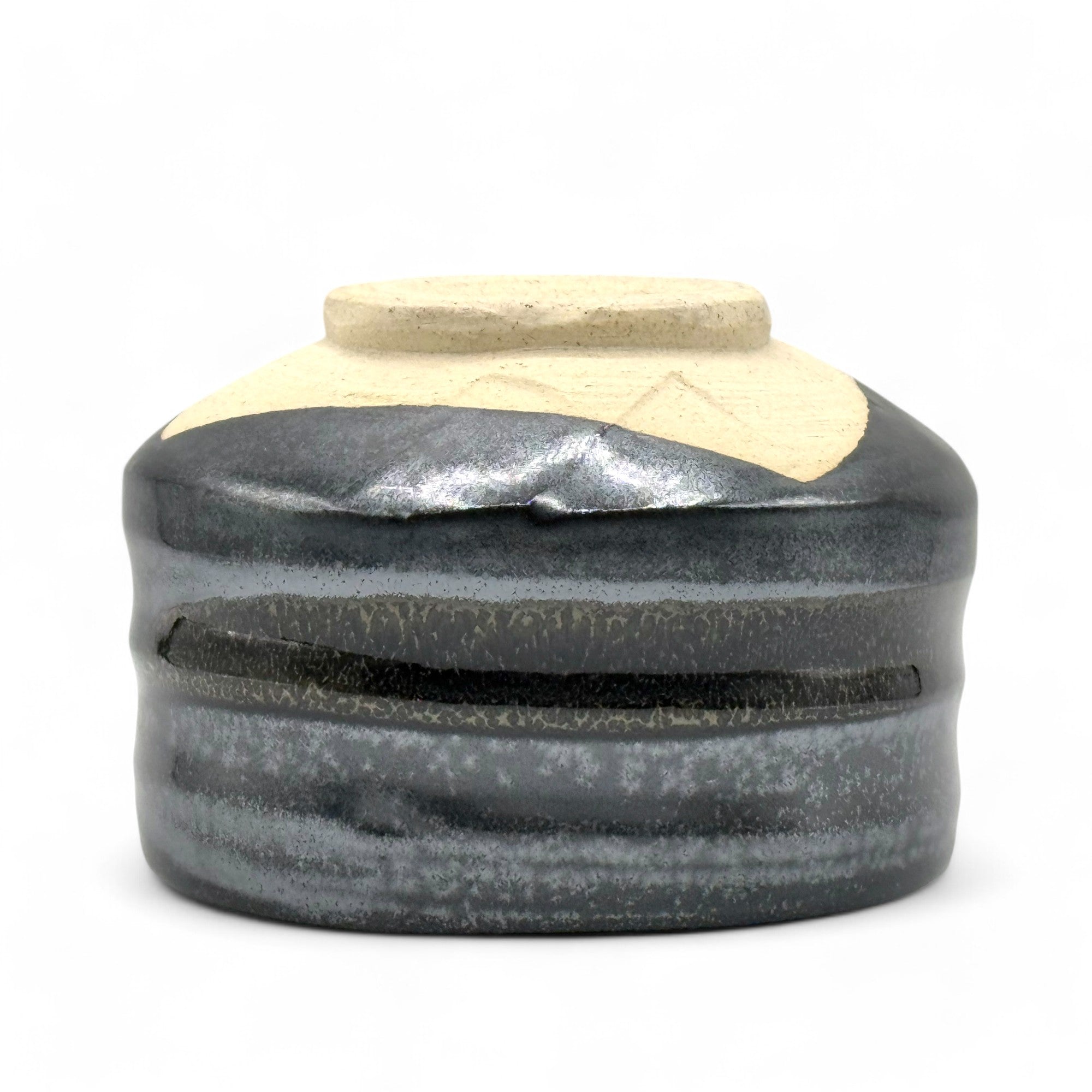Kokuyu Urushi Black Mino-yaki Chawan - Japanese Matcha Bowl