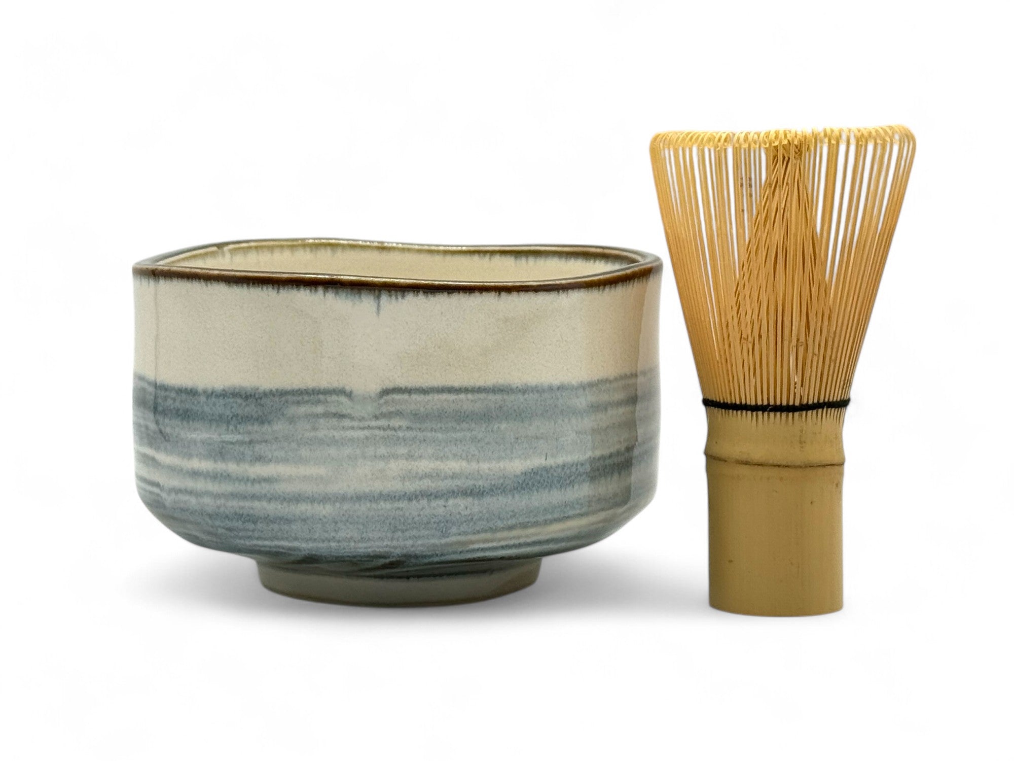 Ao Kasumi Blue Mino-yaki Chawan Set - Japanese Matcha Bowl