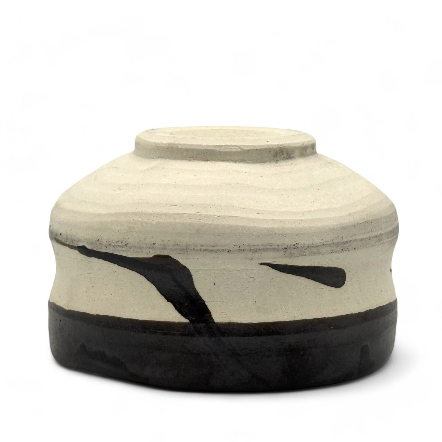 Kuroryu Rustic Black Shigaraki-yaki Chawan - Japanese Matcha Bowl
