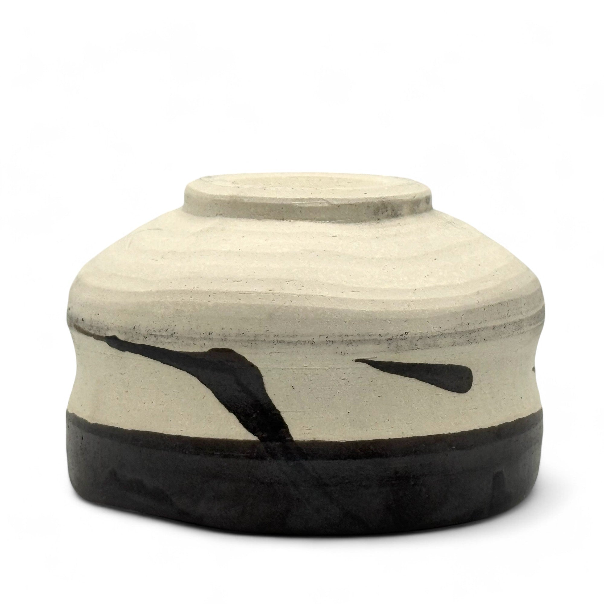 Kuroryu Rustic Black Shigaraki-yaki Chawan - Japanese Matcha Bowl