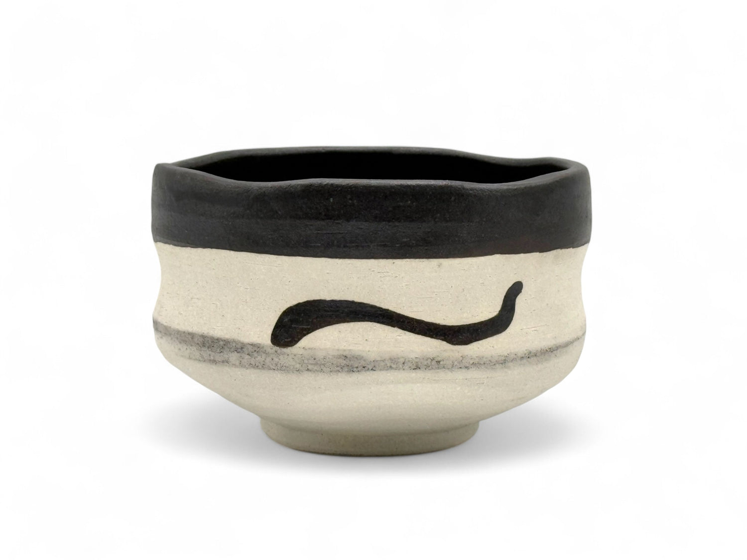 Kuroryu Rustic Black Shigaraki-yaki Chawan - Japanese Matcha Bowl