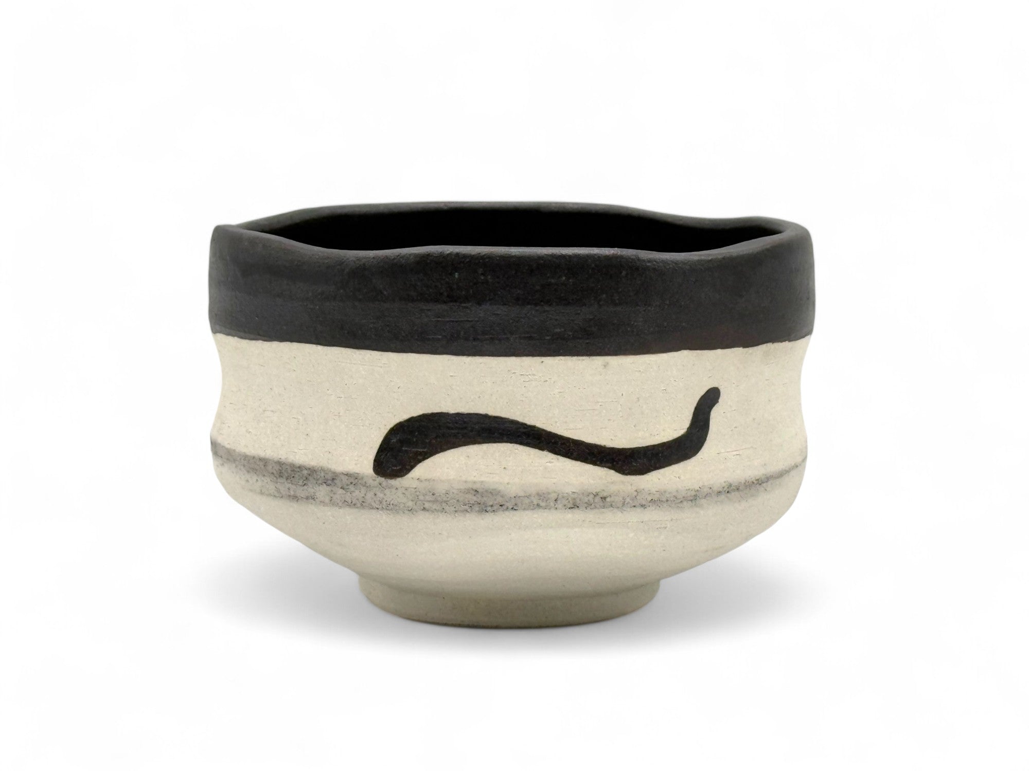 Kuroryu Rustic Black Shigaraki-yaki Chawan - Japanese Matcha Bowl