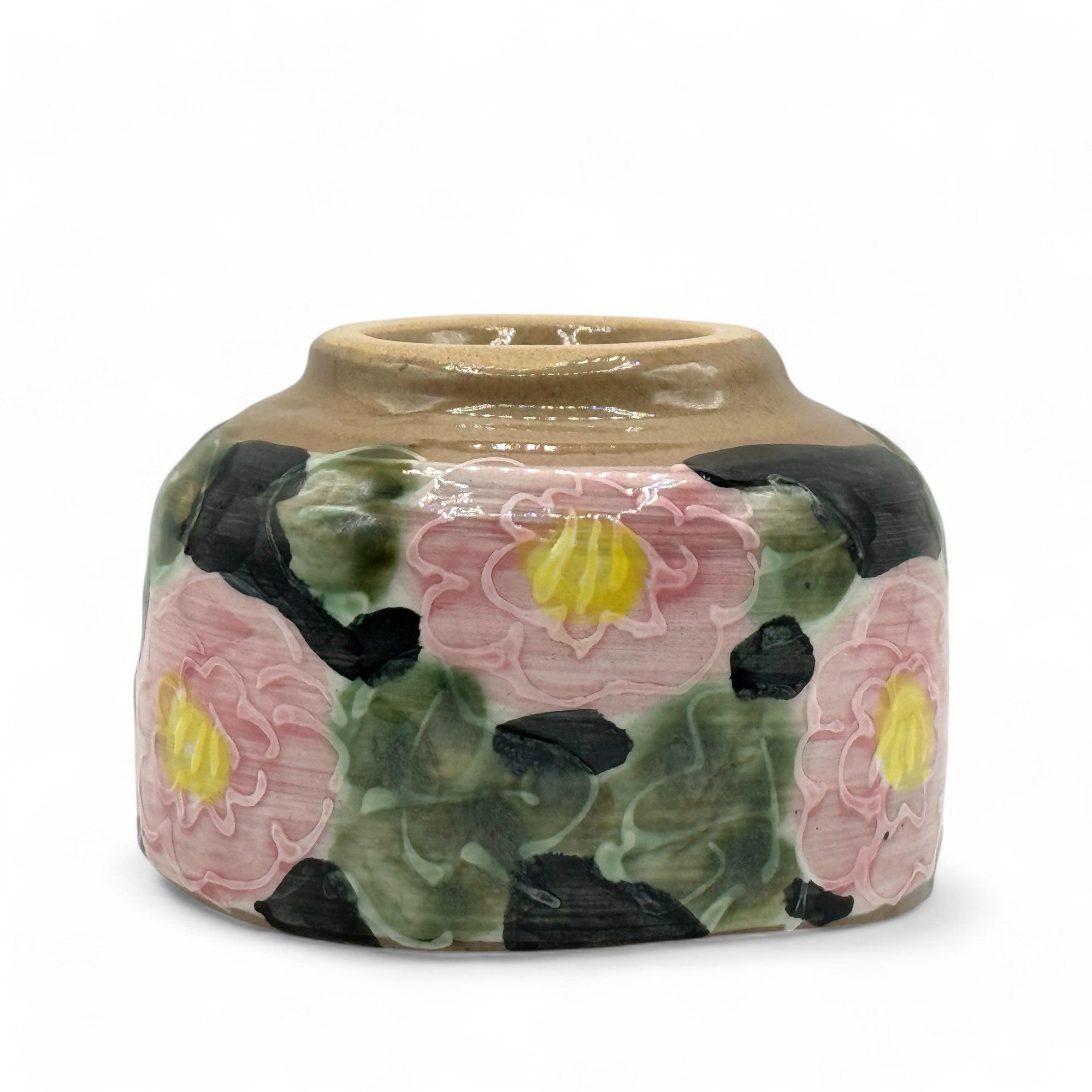 Red Peony Garden Mino-yaki Chawan - Japanese Matcha Bowl