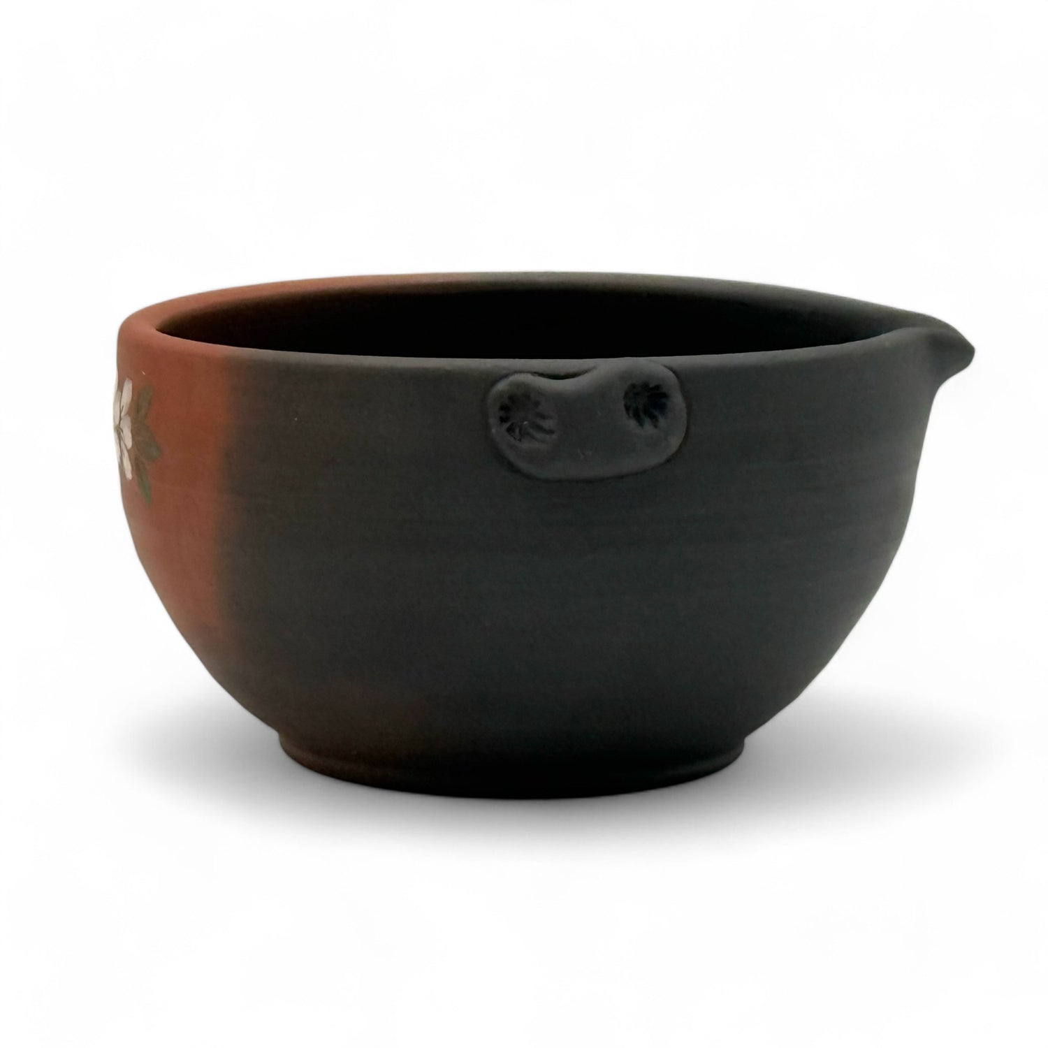 Gyokuko Black Tokoname-yaki Spouted Chawan - Japanese Mini Matcha Bowl