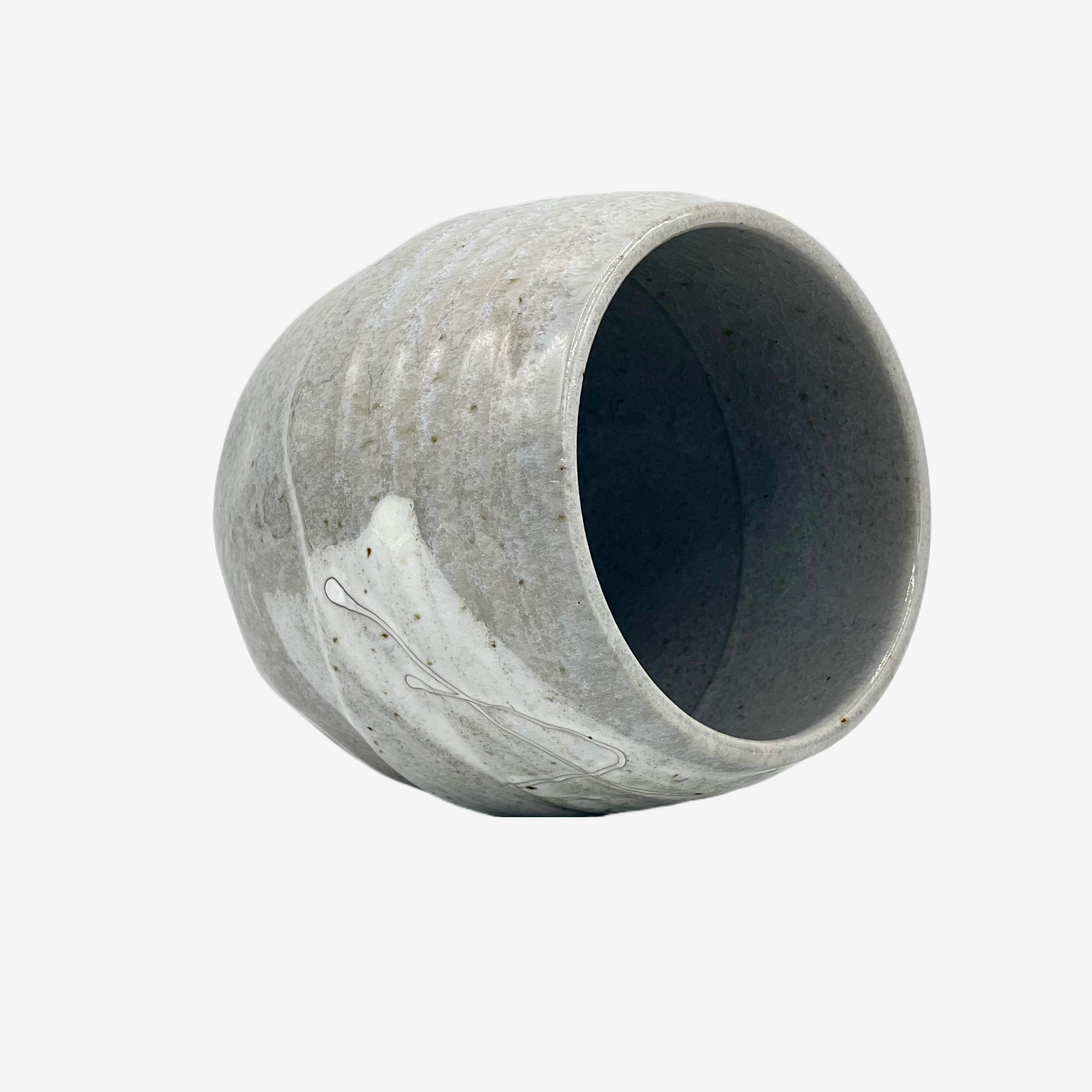 Ishin Mountain Gray Yunomi - Japanese Teacup Teaware Inoue Tea