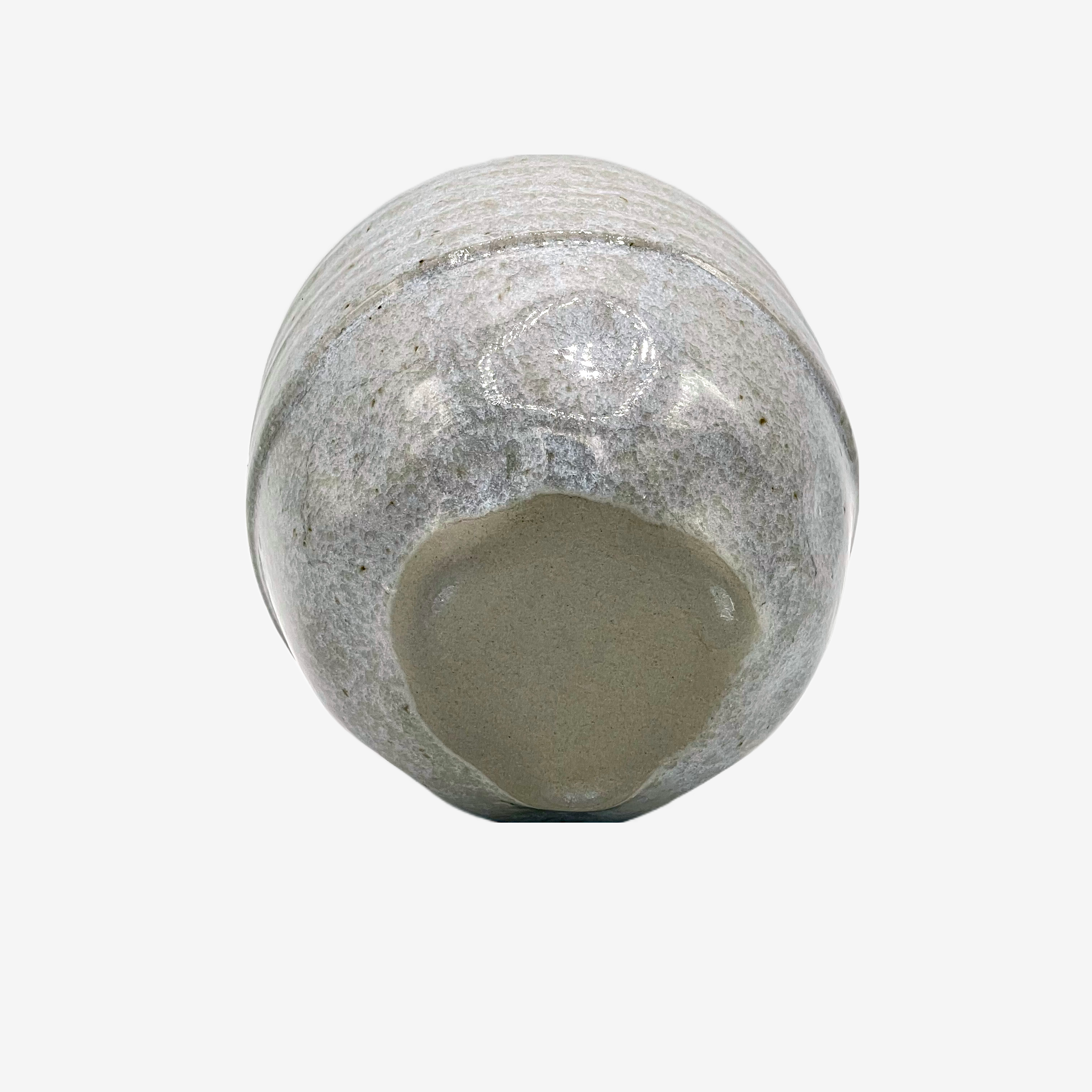 Ishin Mountain Gray Yunomi - Japanese Teacup Teaware Inoue Tea