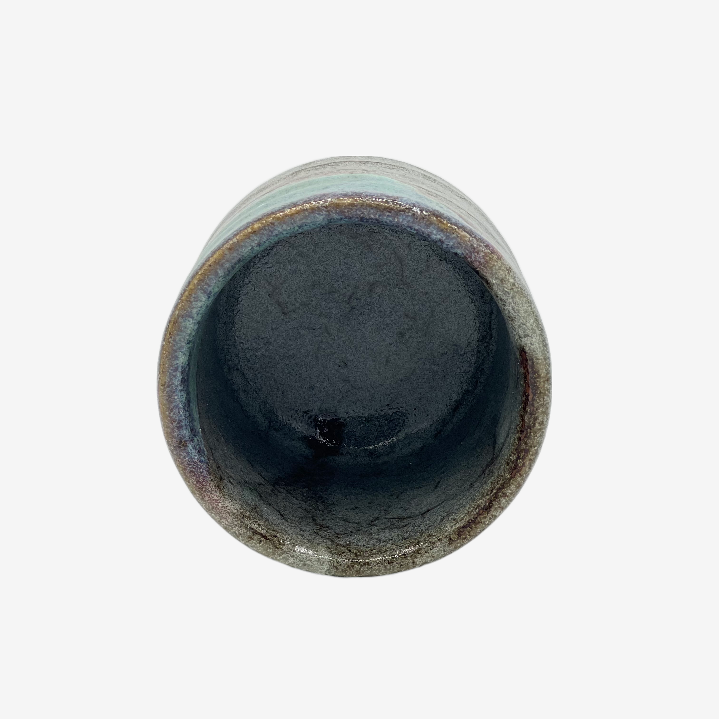 Aoshino Mountain Green Yunomi - Japanese Teacup Teaware Inoue Tea