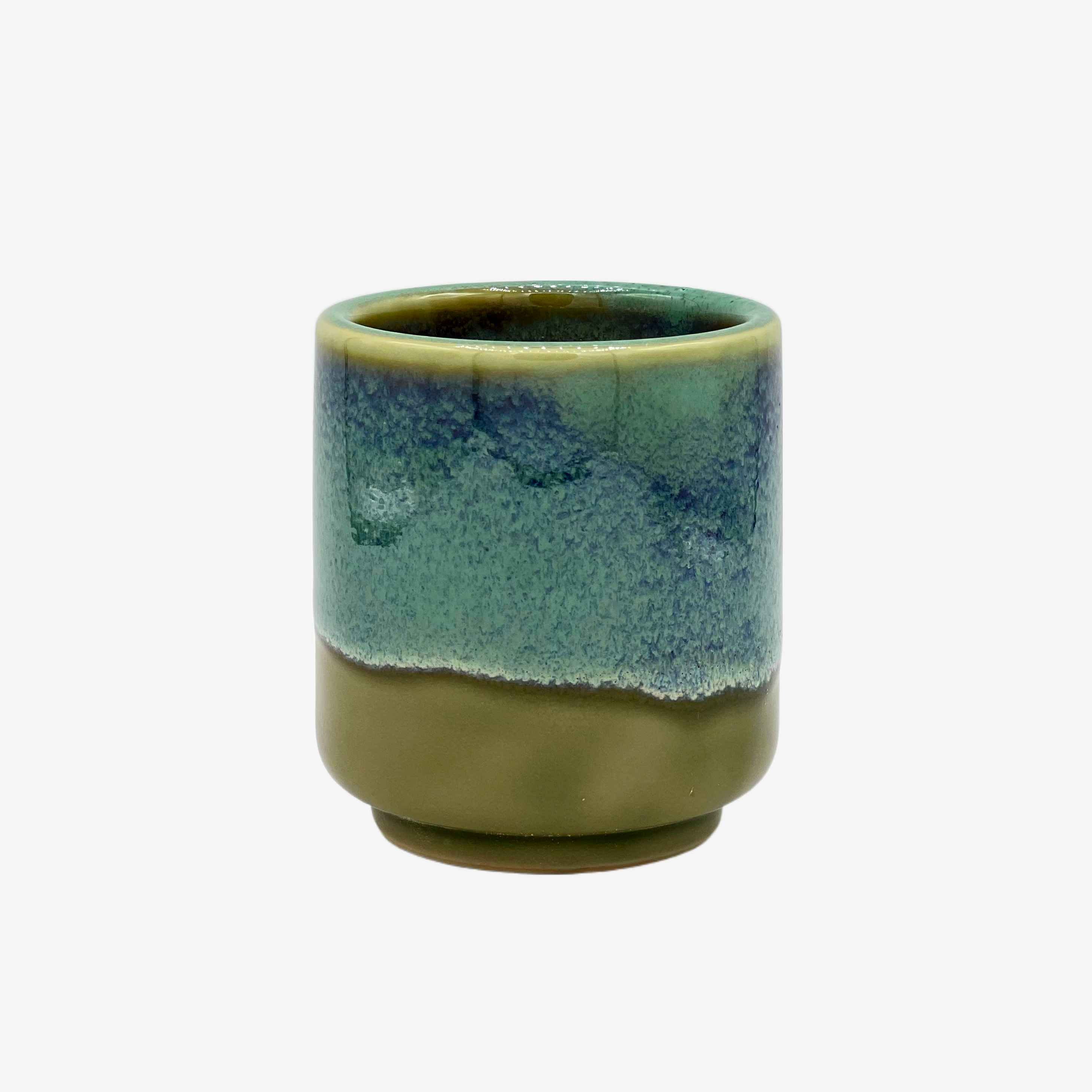 Gurīnhiwa Green Yunomi - Japanese Teacup Teaware Inoue Tea