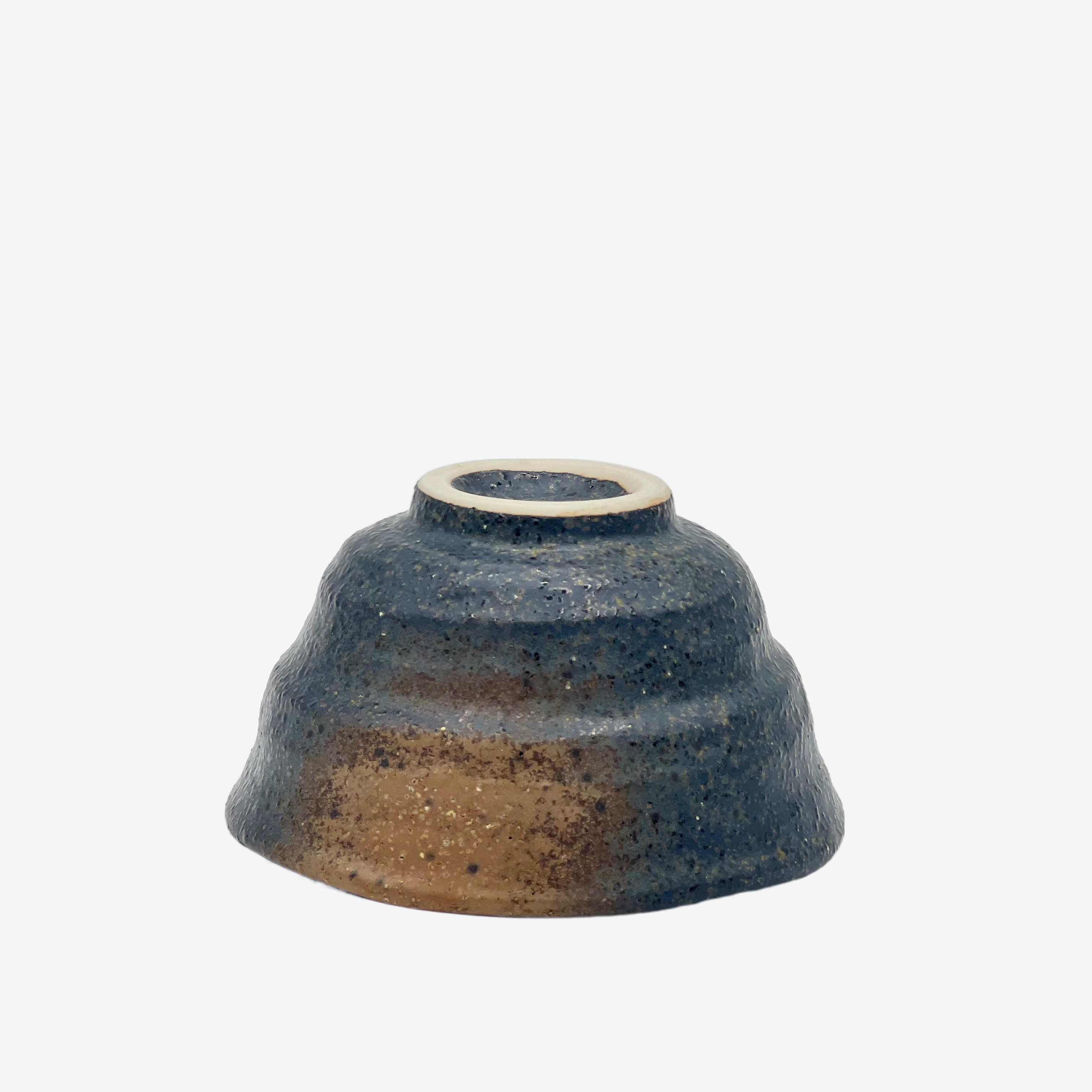 Bizen Black Rokubei Sencha Yunomi - Japanese Teacup Teaware Inoue Tea