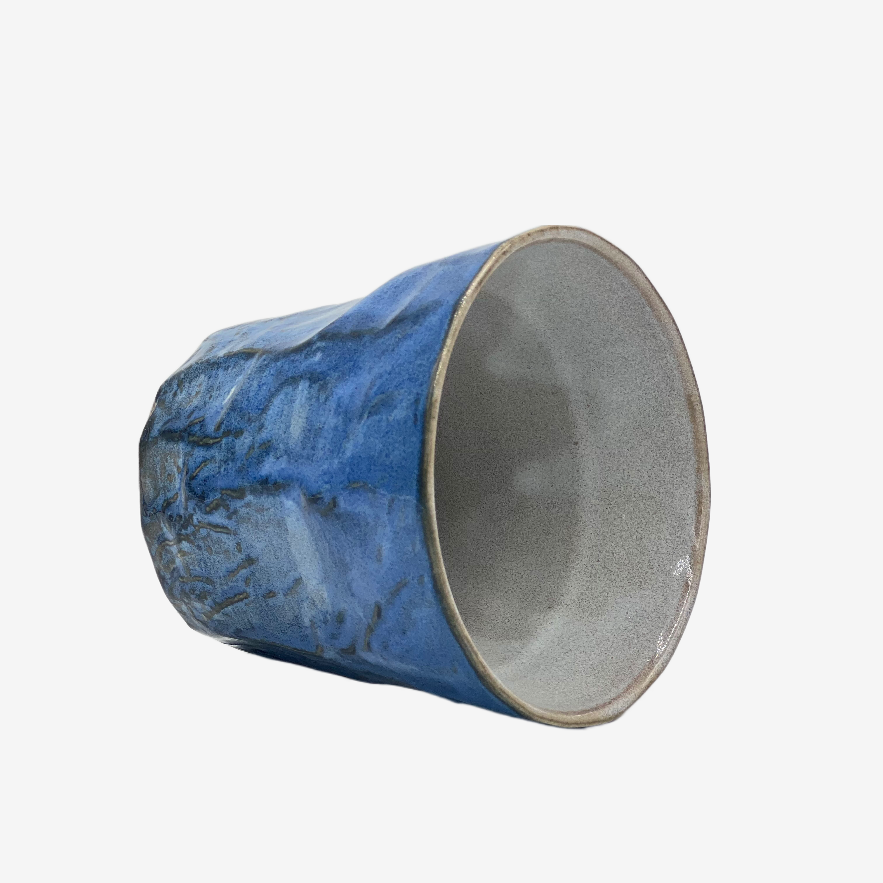 Gosu Rock Blue Yunomi - Japanese Teacup Teaware Inoue Tea