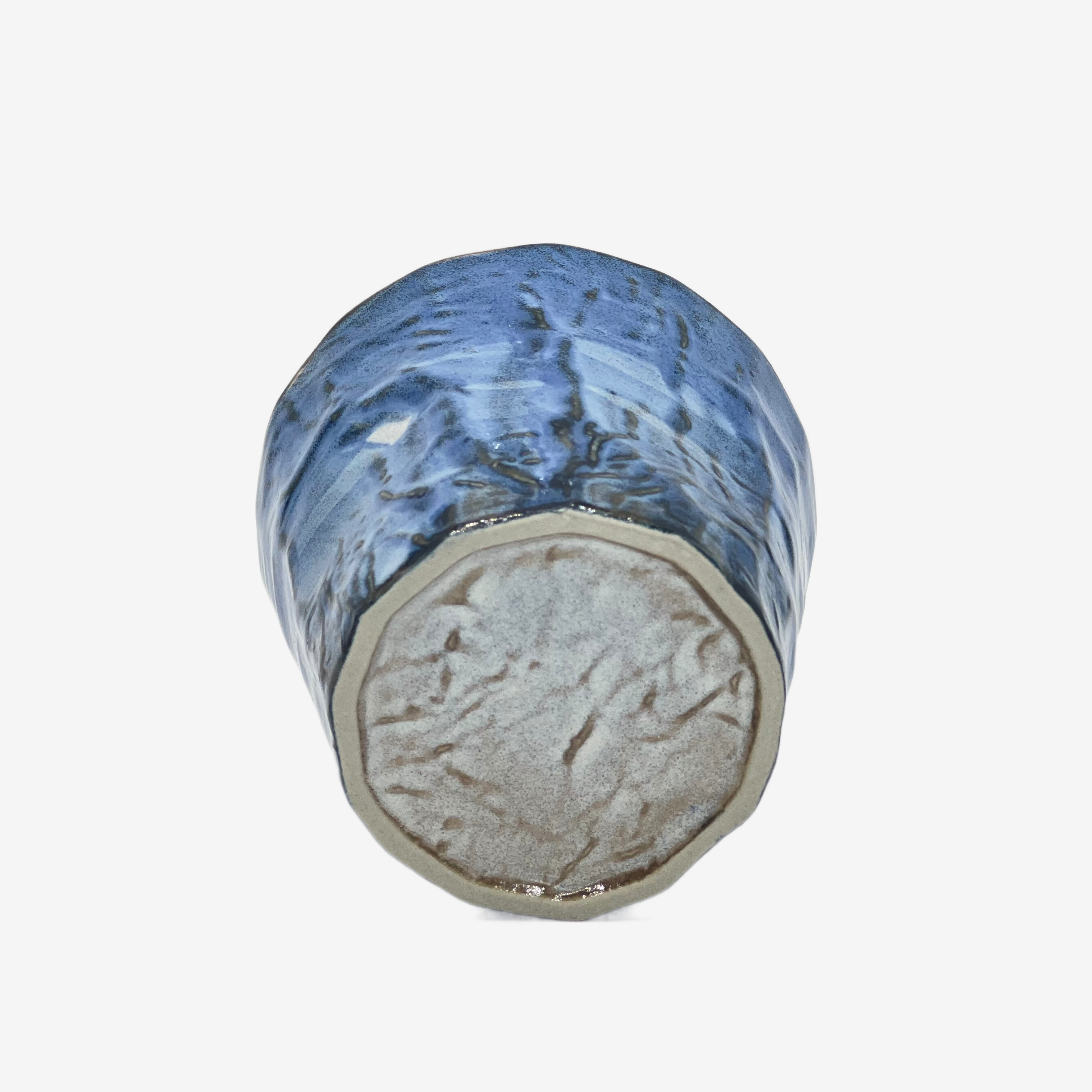 Gosu Rock Blue Yunomi - Japanese Teacup Teaware Inoue Tea