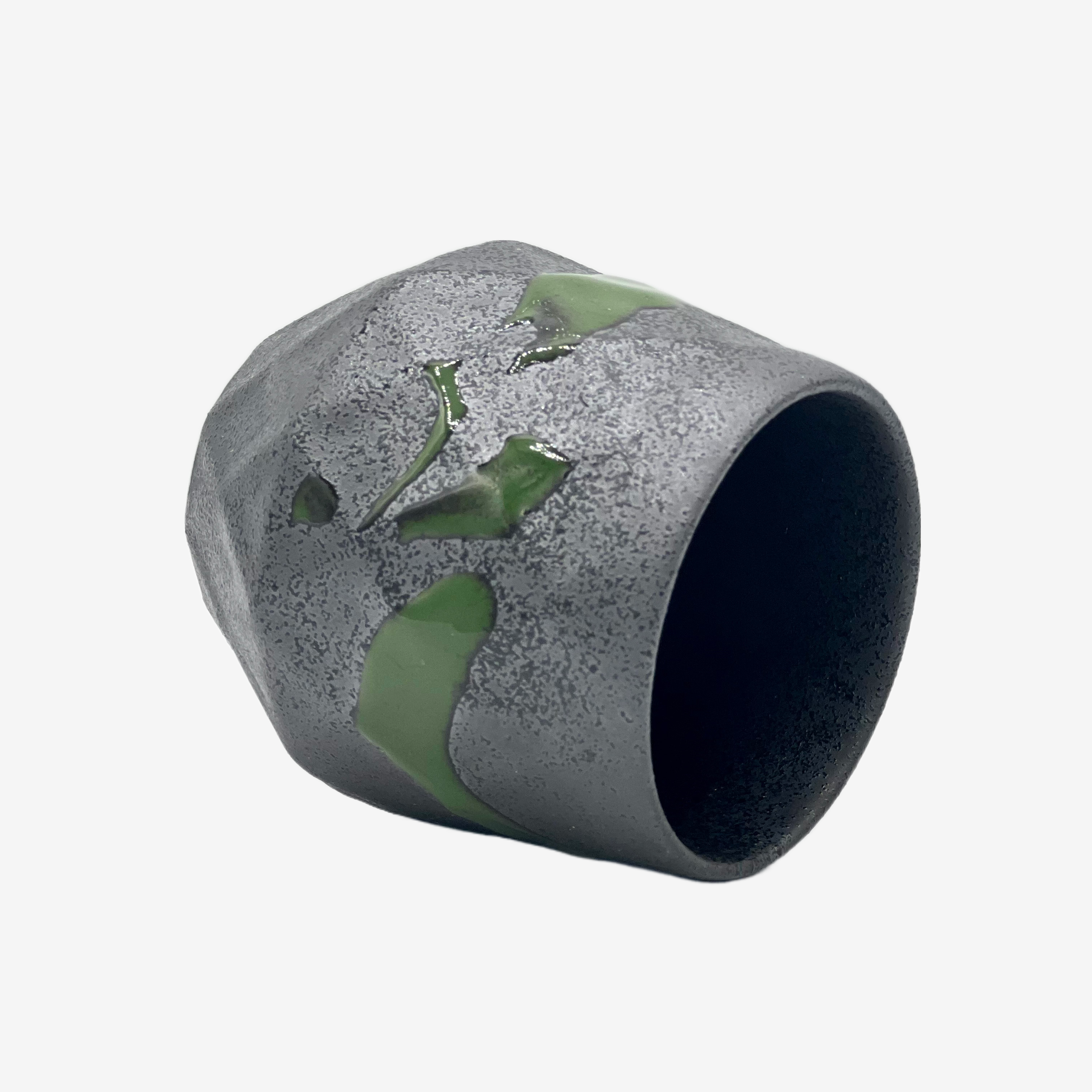 Kurobuki Ryusui Grey Green Teacup Teaware Inoue Tea