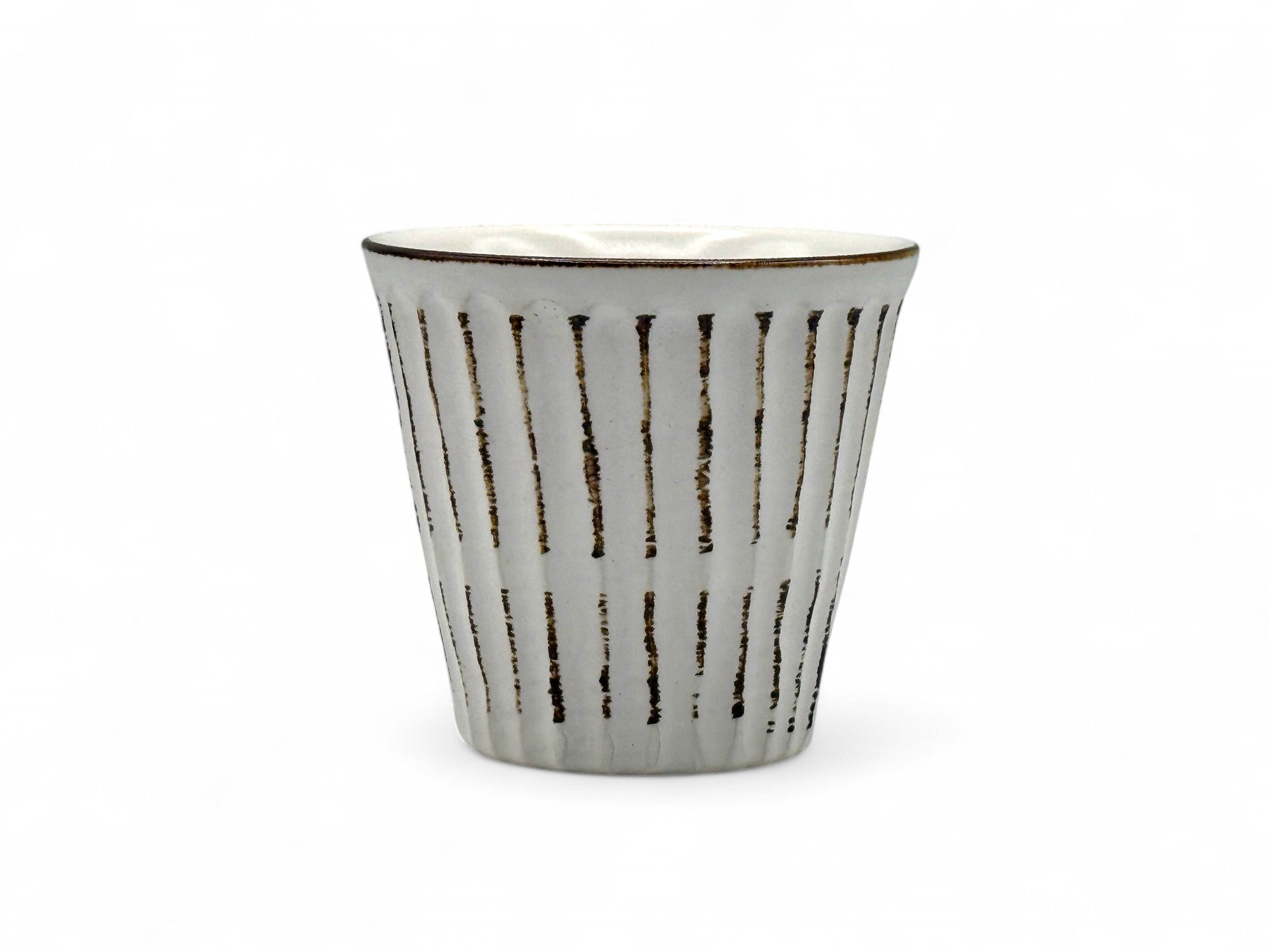 Shinogi Rust White Wide Mino-yaki Yunomi - Japanese Teacup