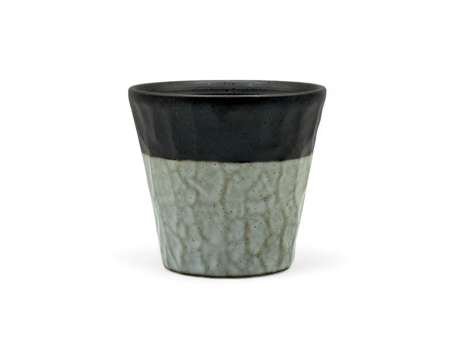 Nuriwake Gray Mino-yaki Yunomi - Japanese Teacup