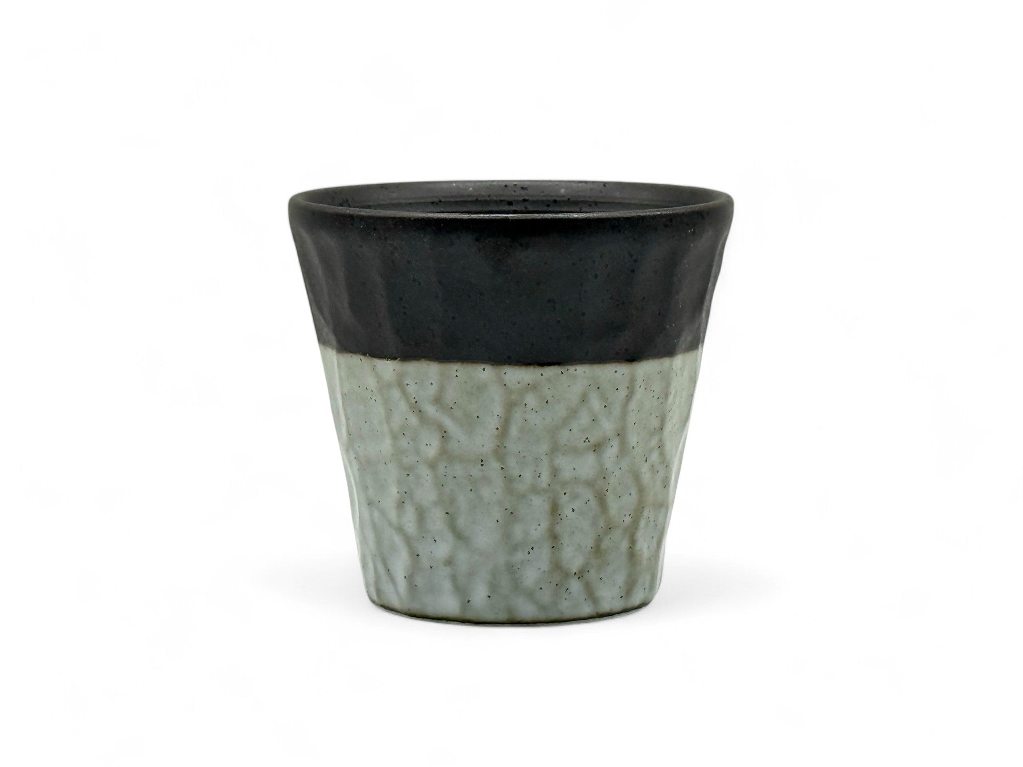Nuriwake Gray Mino-yaki Yunomi - Japanese Teacup
