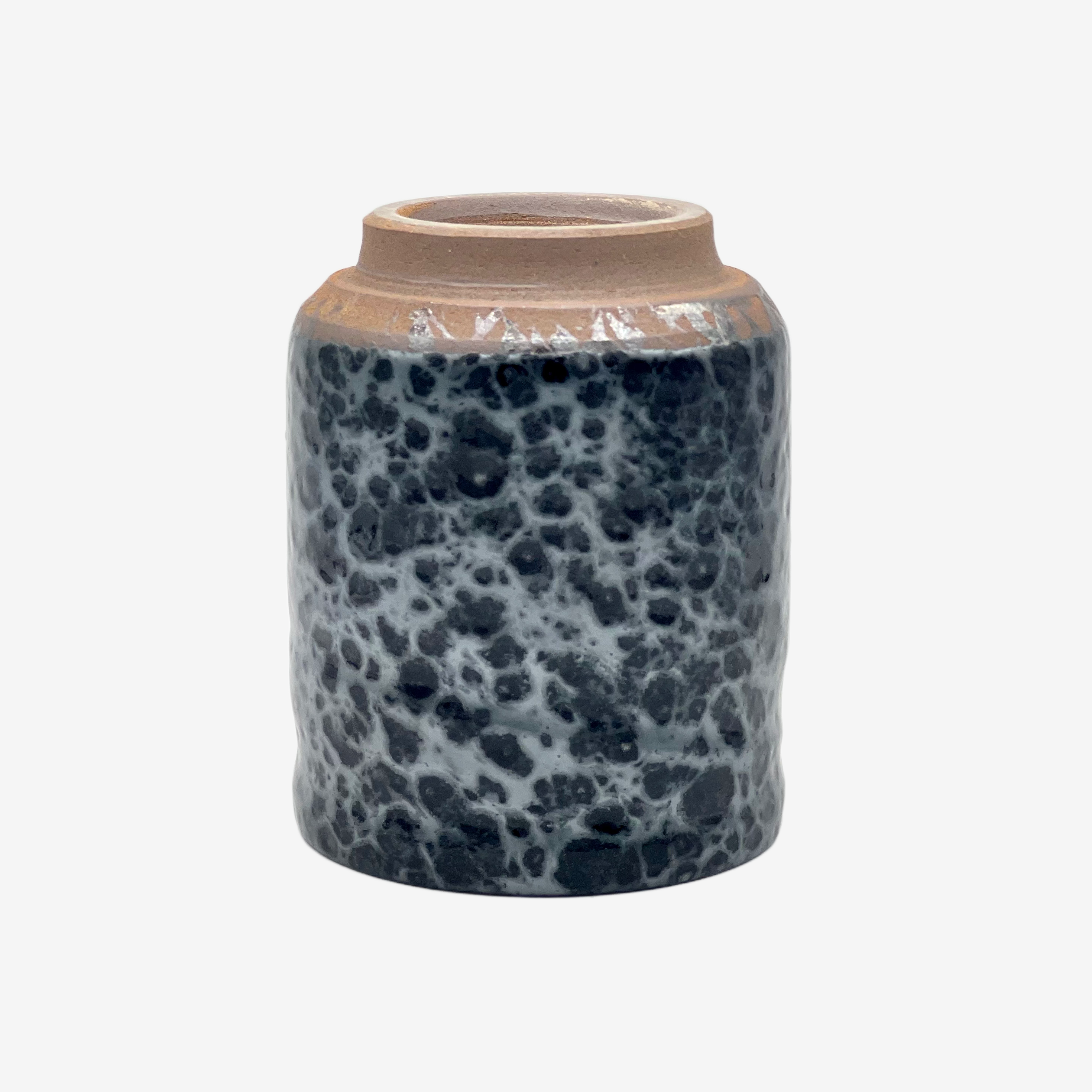 Yuteki Black Yunomi - Japanese Teacup Teaware Inoue Tea
