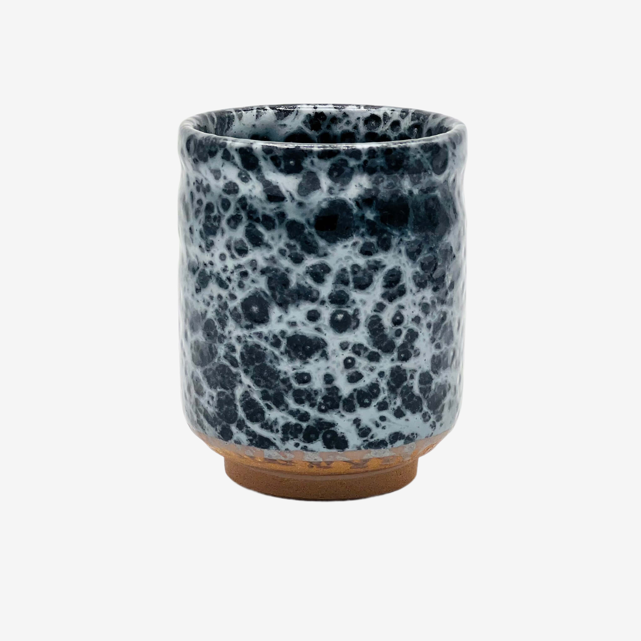 Yuteki Black Yunomi - Japanese Teacup Teaware Inoue Tea
