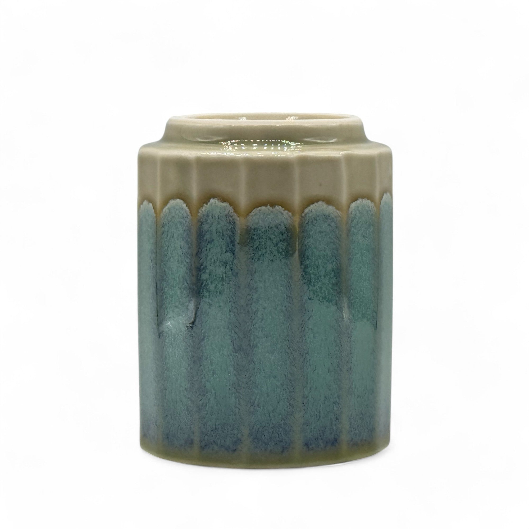 Ao Nagashi Green Mino-yaki Yunomi - Japanese Teacup