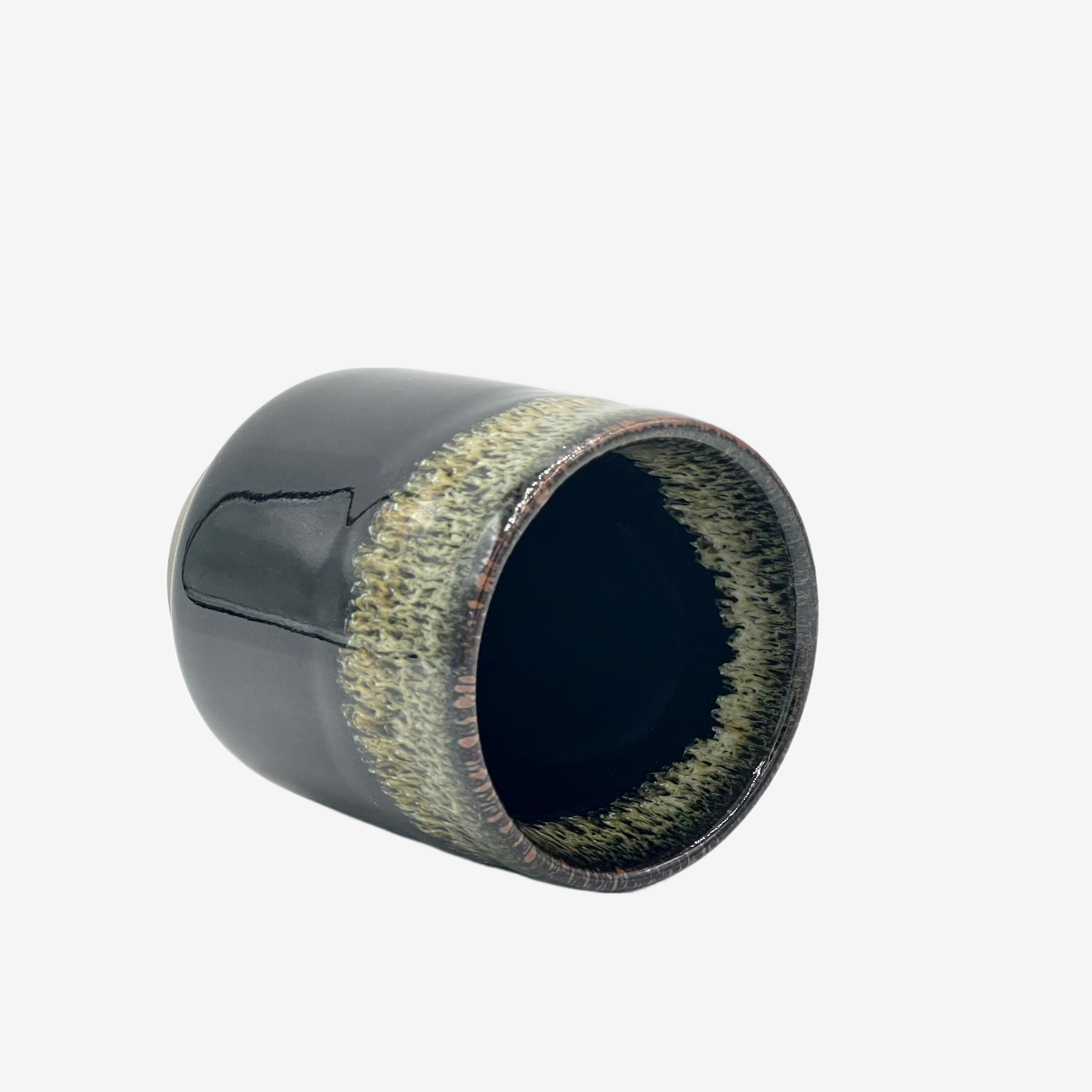 Tetsu Black Yunomi - Japanese Teacup Teaware Inoue Tea