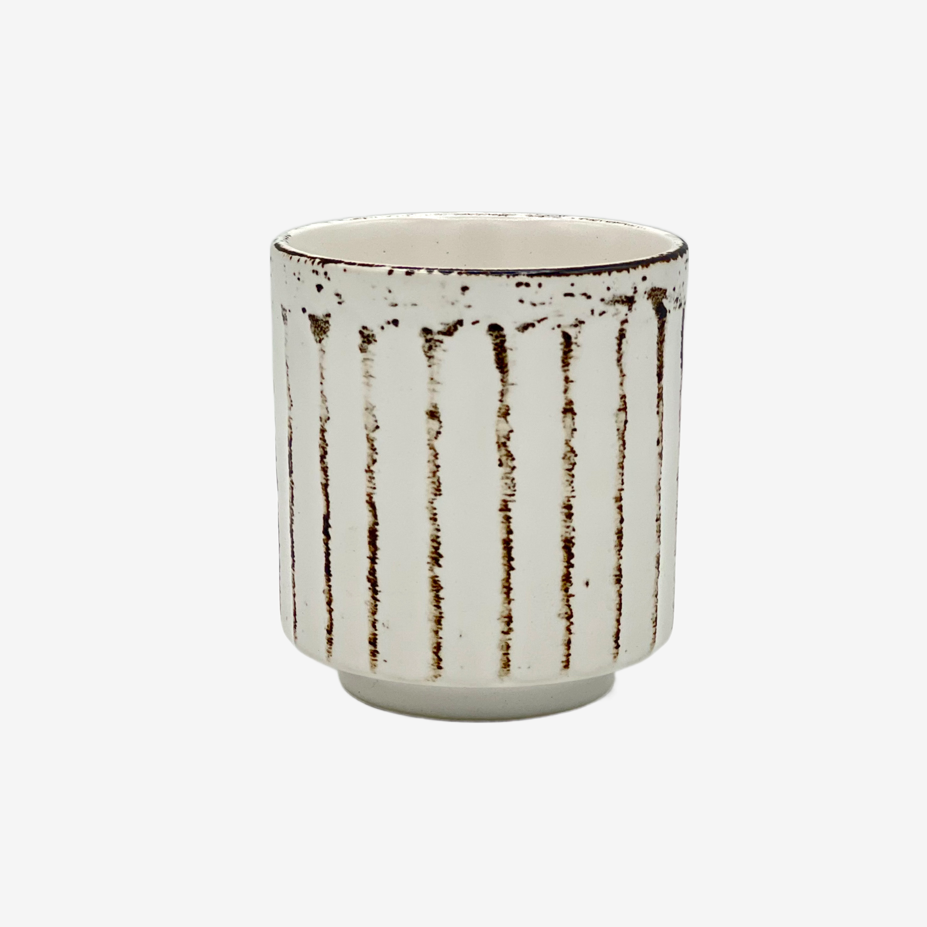 Shinogi Rust White Yunomi - Japanese Teacup Teaware Inoue Tea