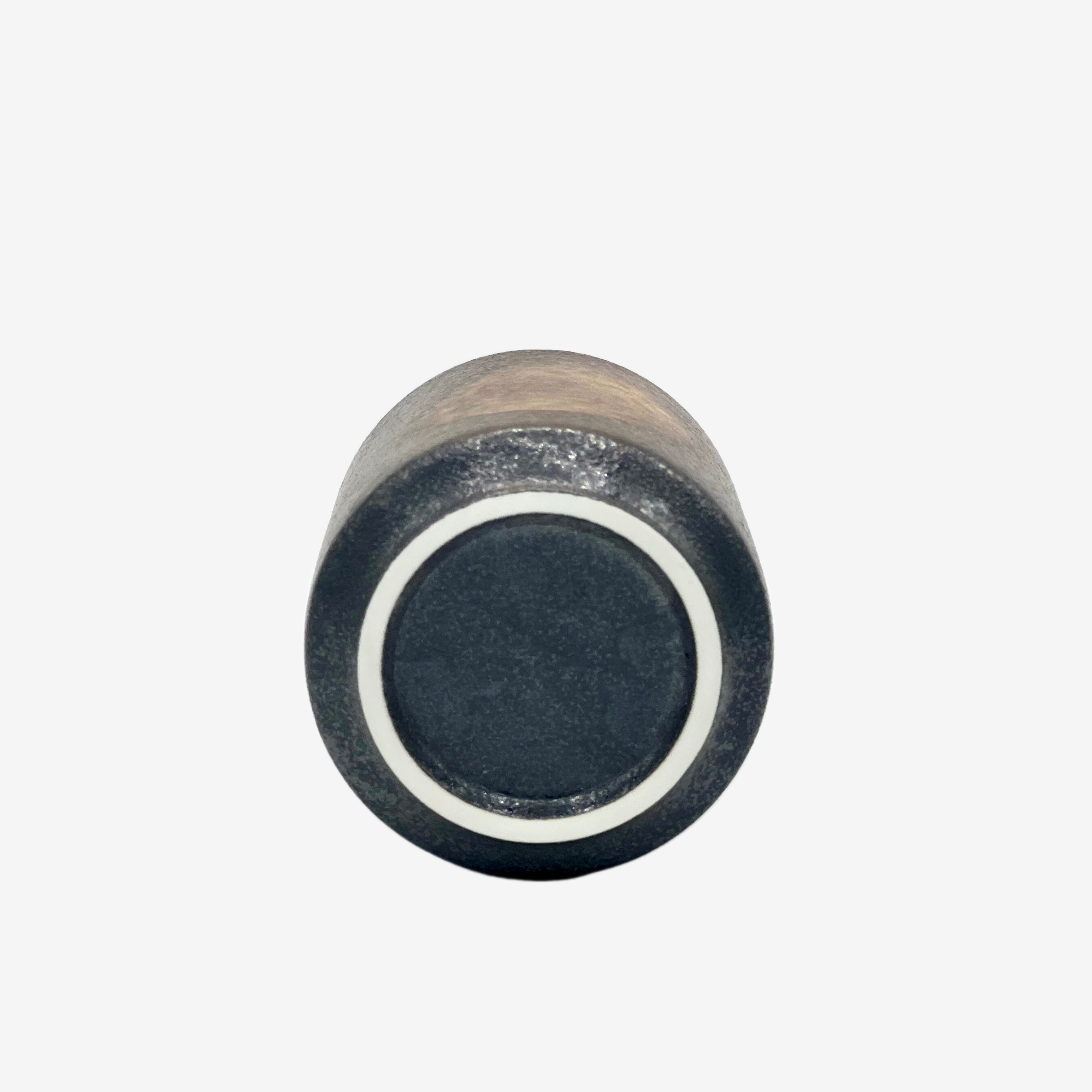 Kokubi Bizen Black Yunomi - Japanese Teacup Teaware Inoue Tea