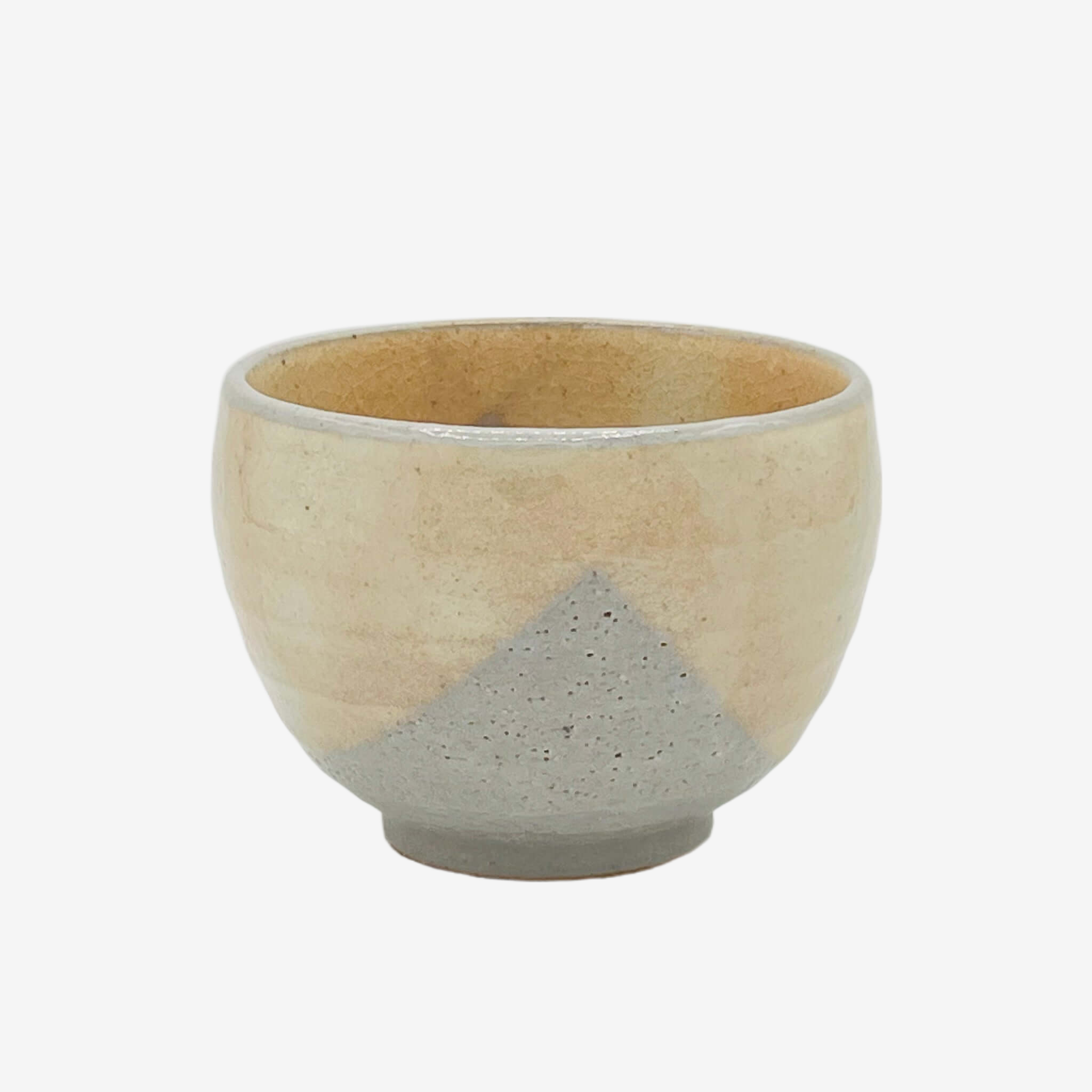 Yuttari Beige Ippuku Yunomi - Japanese Teacup Teaware Inoue Tea