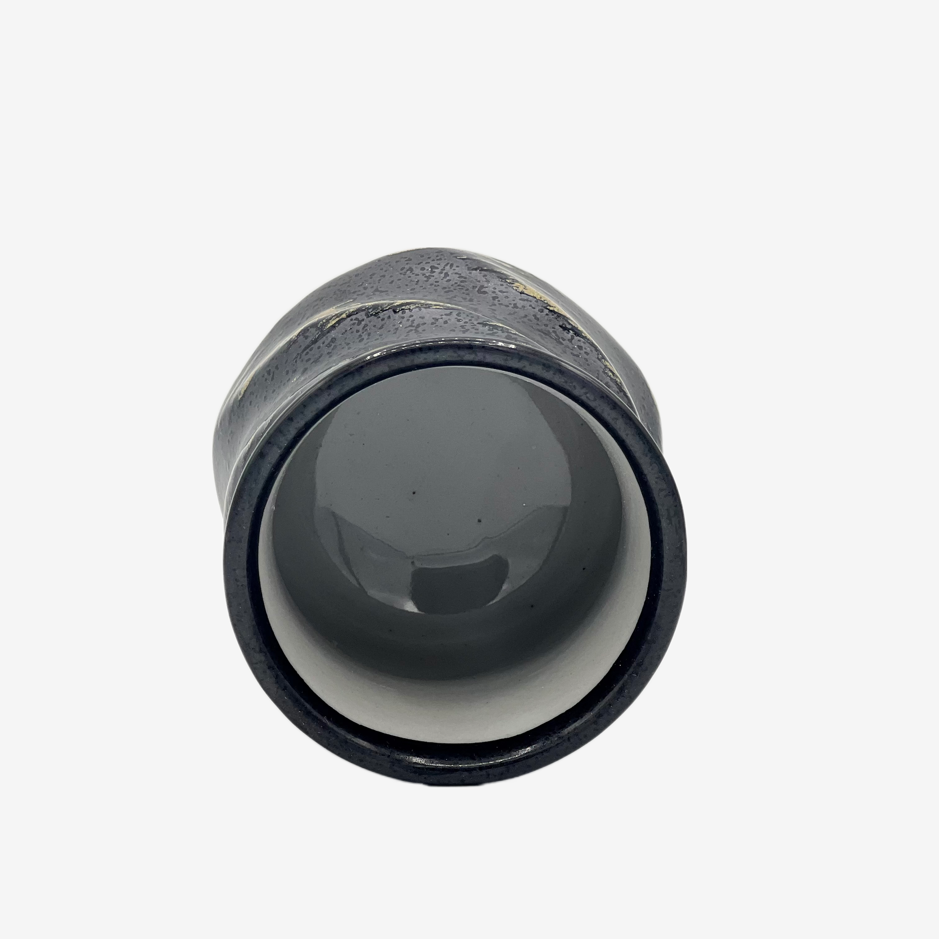 Kokuyū Black Yunomi - Japanese Teacup Teaware Inoue Tea