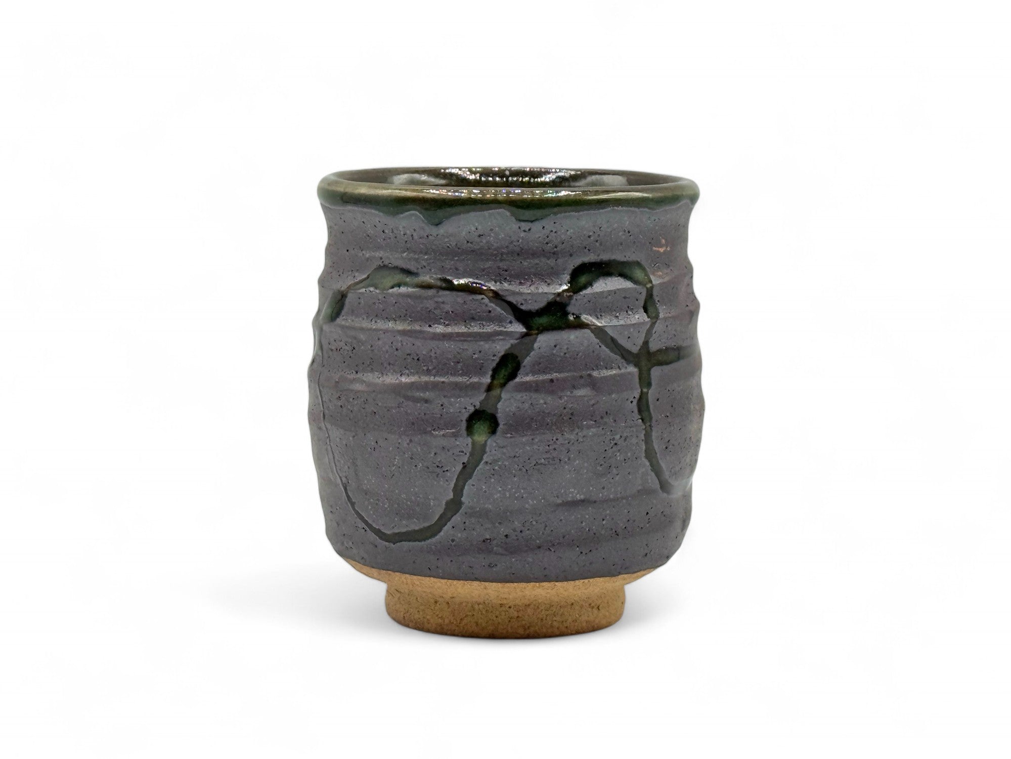Kuroitchin Hiwa Black Mino-yaki Yunomi - Japanese Teacup