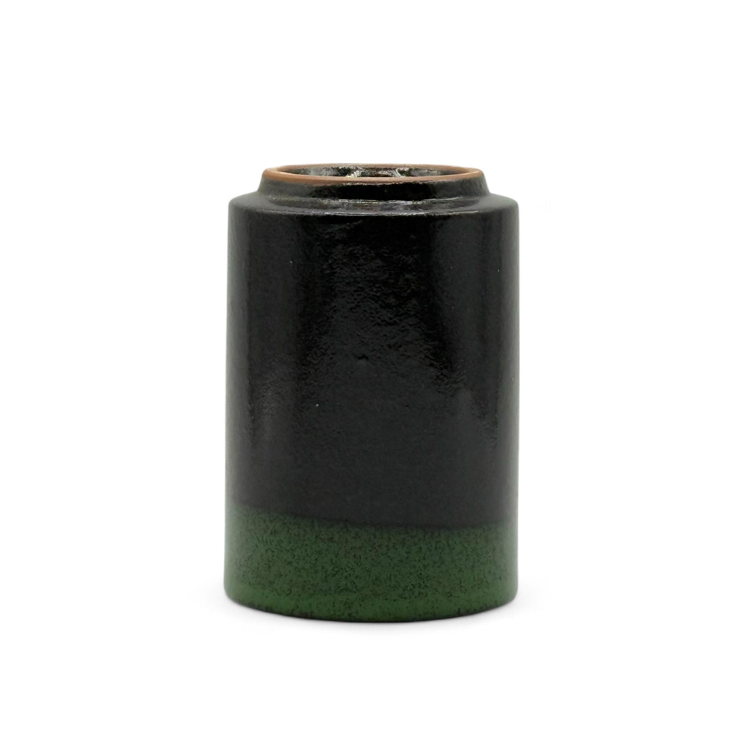 Tsuchi Mono Black Mino-yaki Yunomi - Japanese Teacup