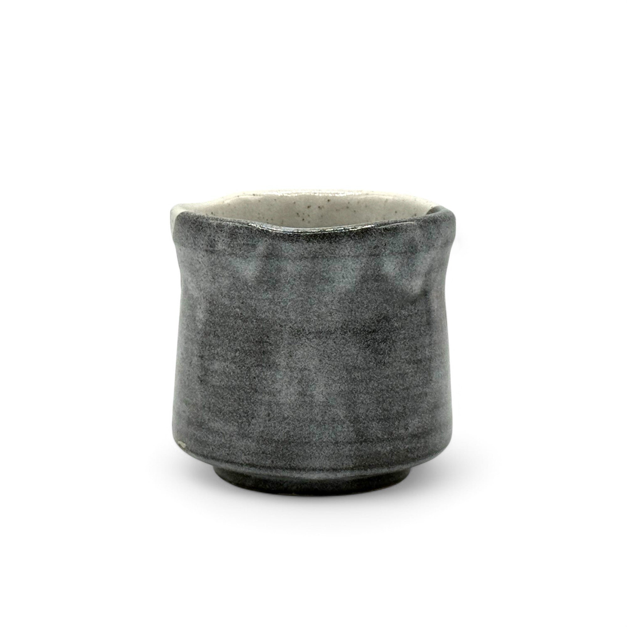 Ishidatami Gray Kutani-yaki Yunomi - Japanese Teacup