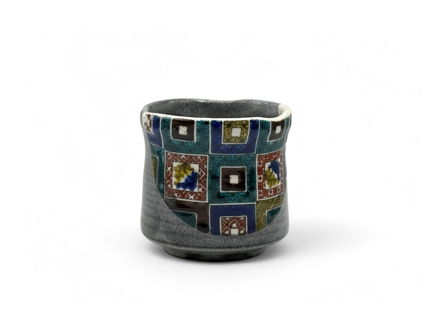 Ishidatami Gray Kutani-yaki Yunomi - Japanese Teacup