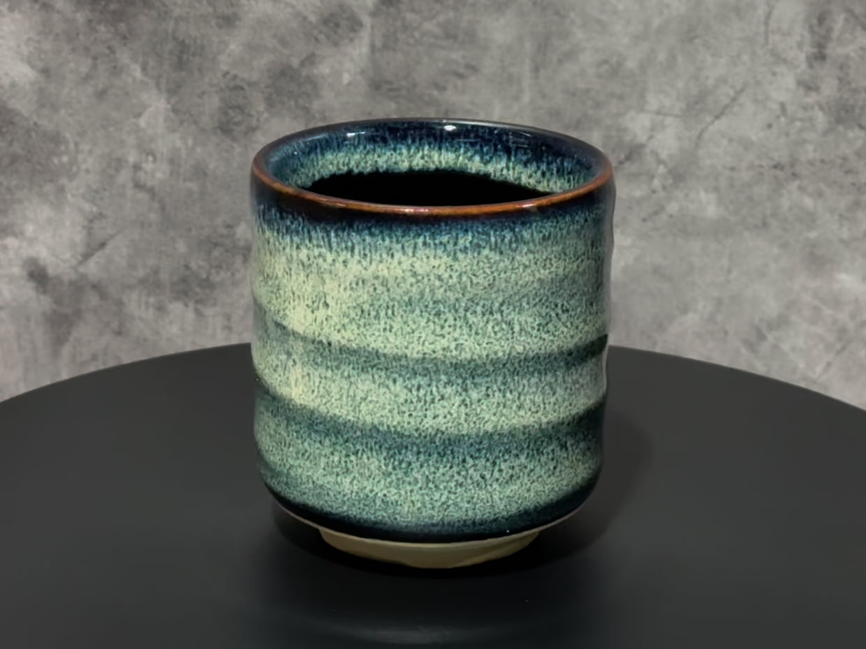 Namako Coral Blue Mino-yaki Yunomi - Japanese Teacup