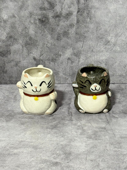 Maneki Neko Gray Cat Mino-yaki Mug - Japanese Tea Mug