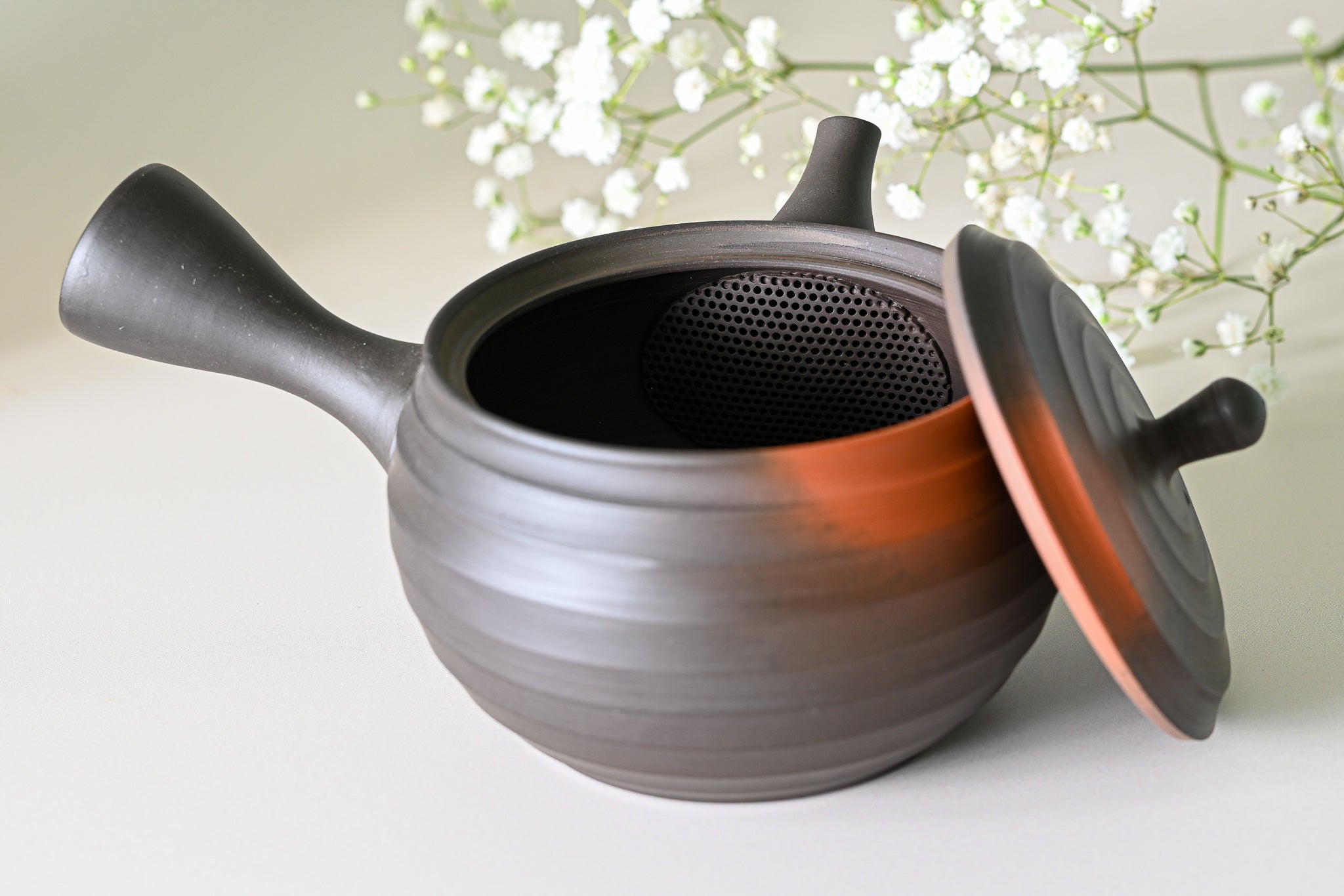 Japanese Green Tea Set - Teapot with Filters (270ml) and Two Cups