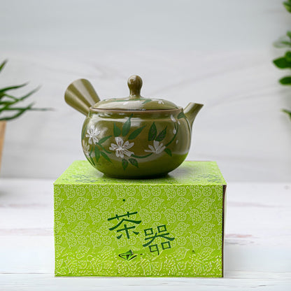 Green Kyusu with Flowers - Japanese Handmade Teapot with Premium Tea Strainer - 14 fl oz/420ml