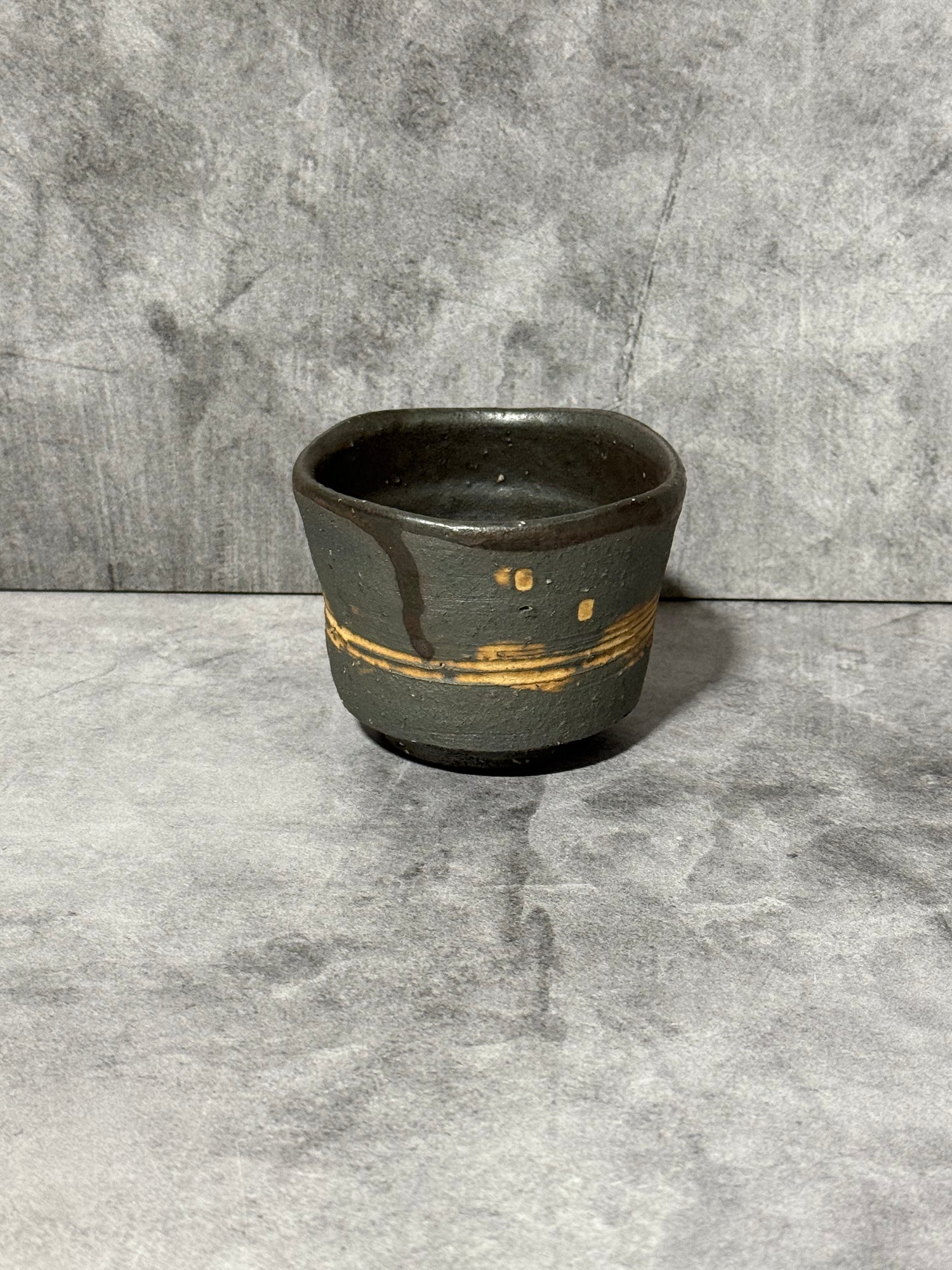 Izayoi Brown Shigaraki-yaki Yunomi - Japanese Teacup