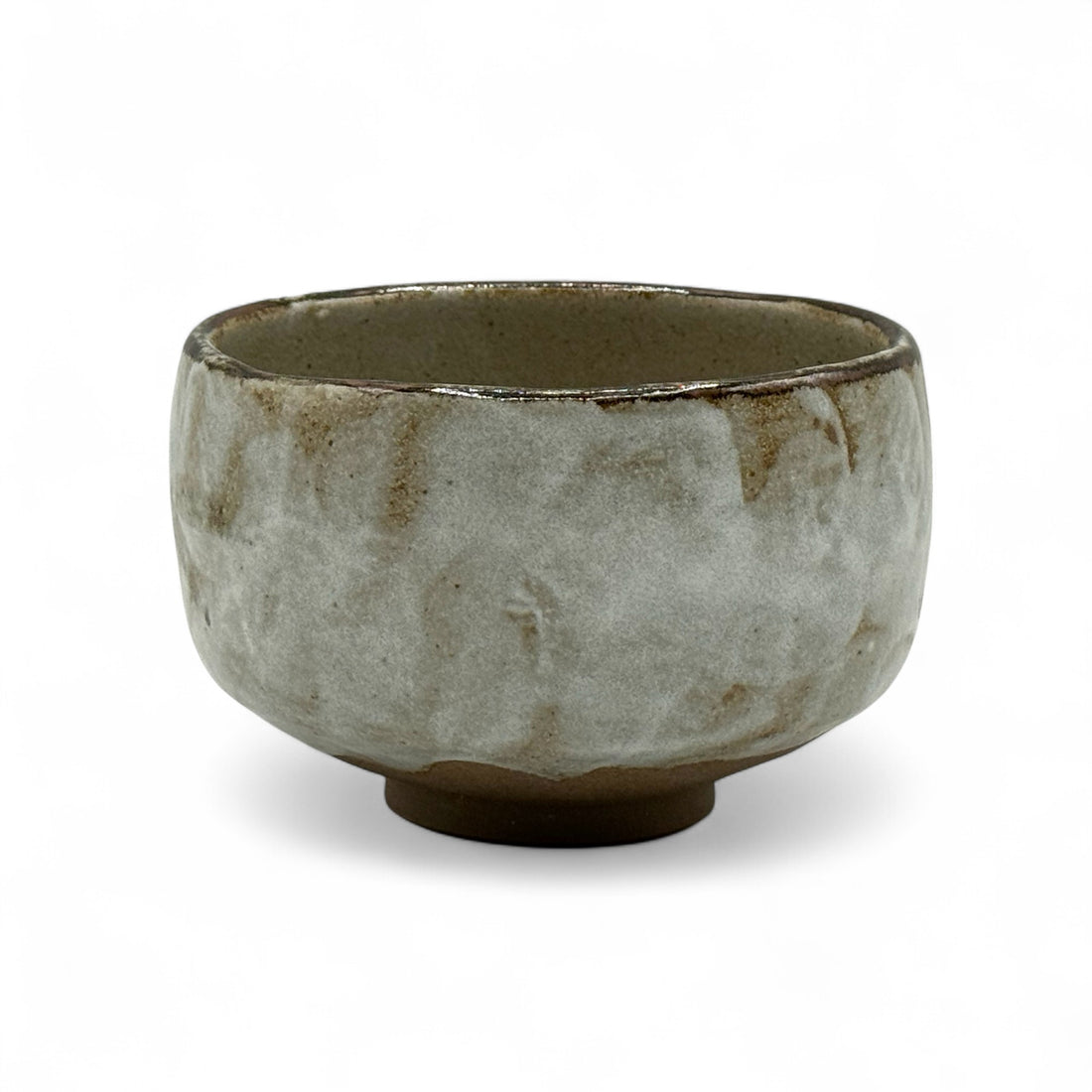 Yumuki Kinone Gray Mino-yaki Chawan - Japanese Matcha Bowl
