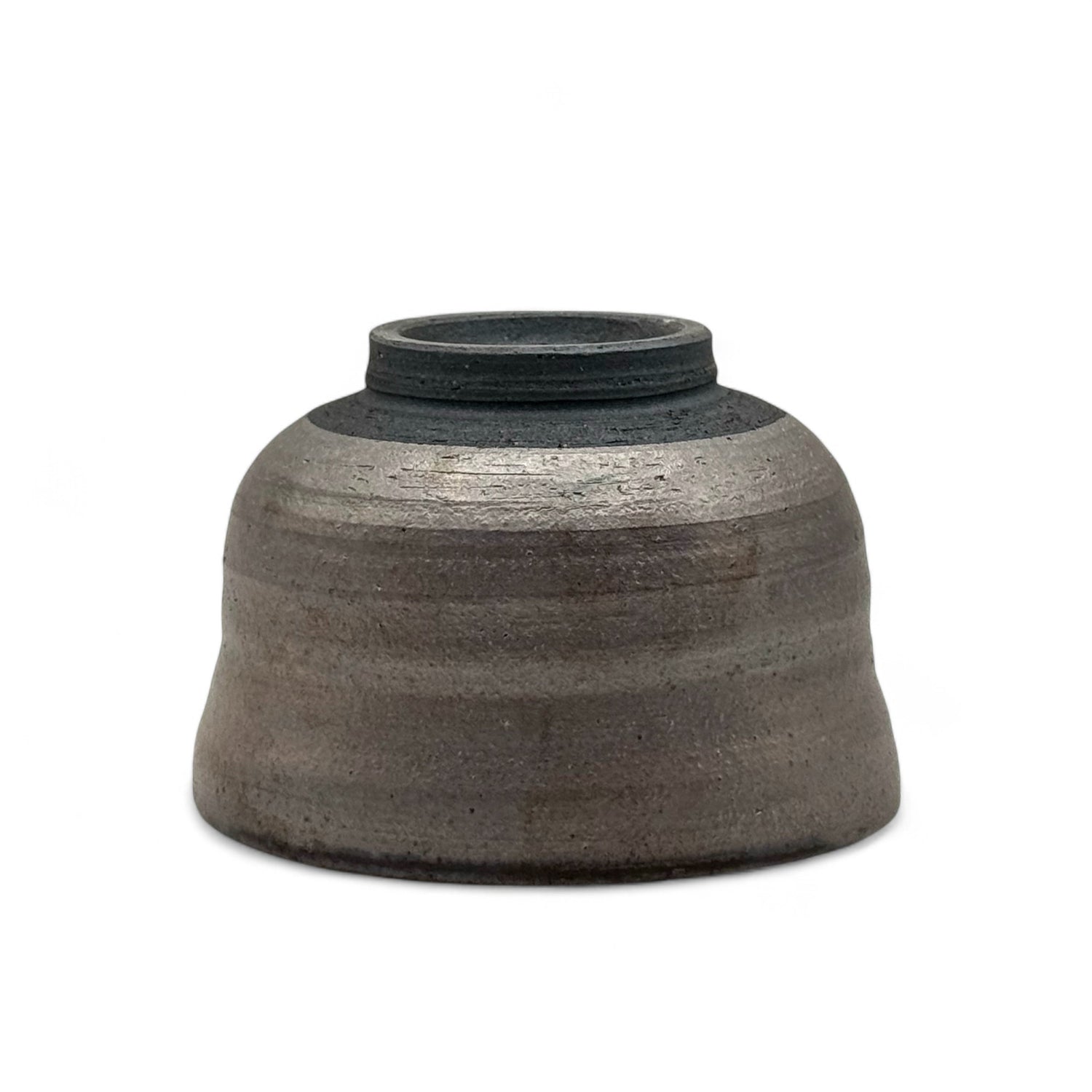 Karakane Rustic Brown Shigaraki-yaki Chawan - Japanese Matcha Bowl