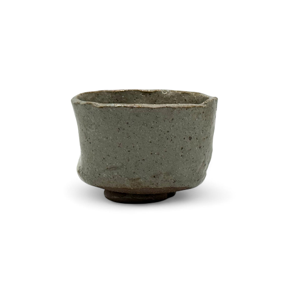Maneki Neko Tedzukuri Gray Mino-yaki Chawan - Japanese Mini Matcha Bowl