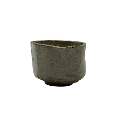 Usagi Rabit Tedzukuri Gray Mino-yaki Chawan - Japanese Mini Matcha Bowl