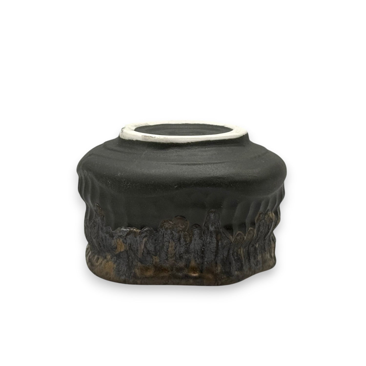 Mangantataki Kin Black Mino-yaki Chawan - Japanese Mini Matcha Bowl