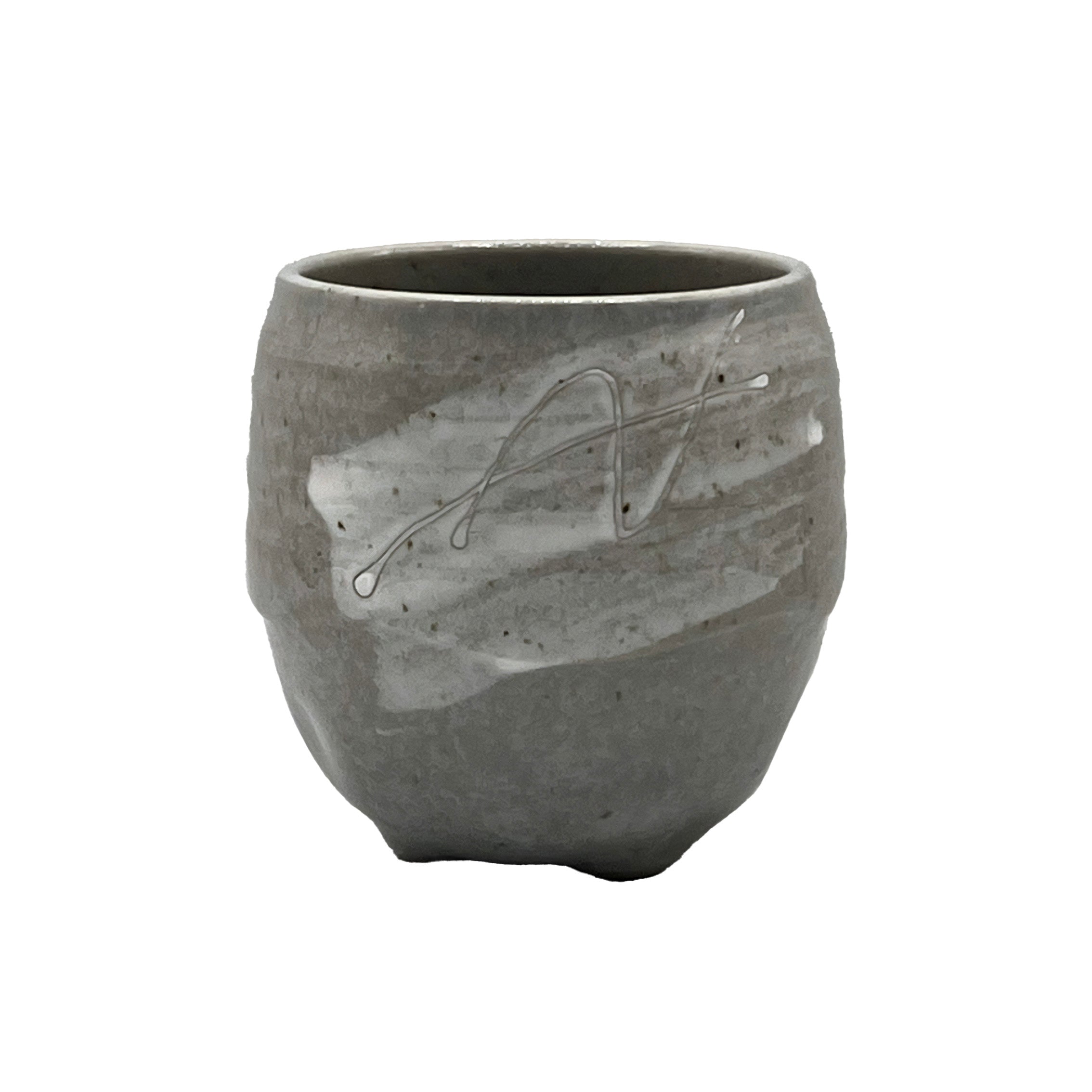 Ishin Mountain Gray Mino-yaki Yunomi - Japanese Teacup